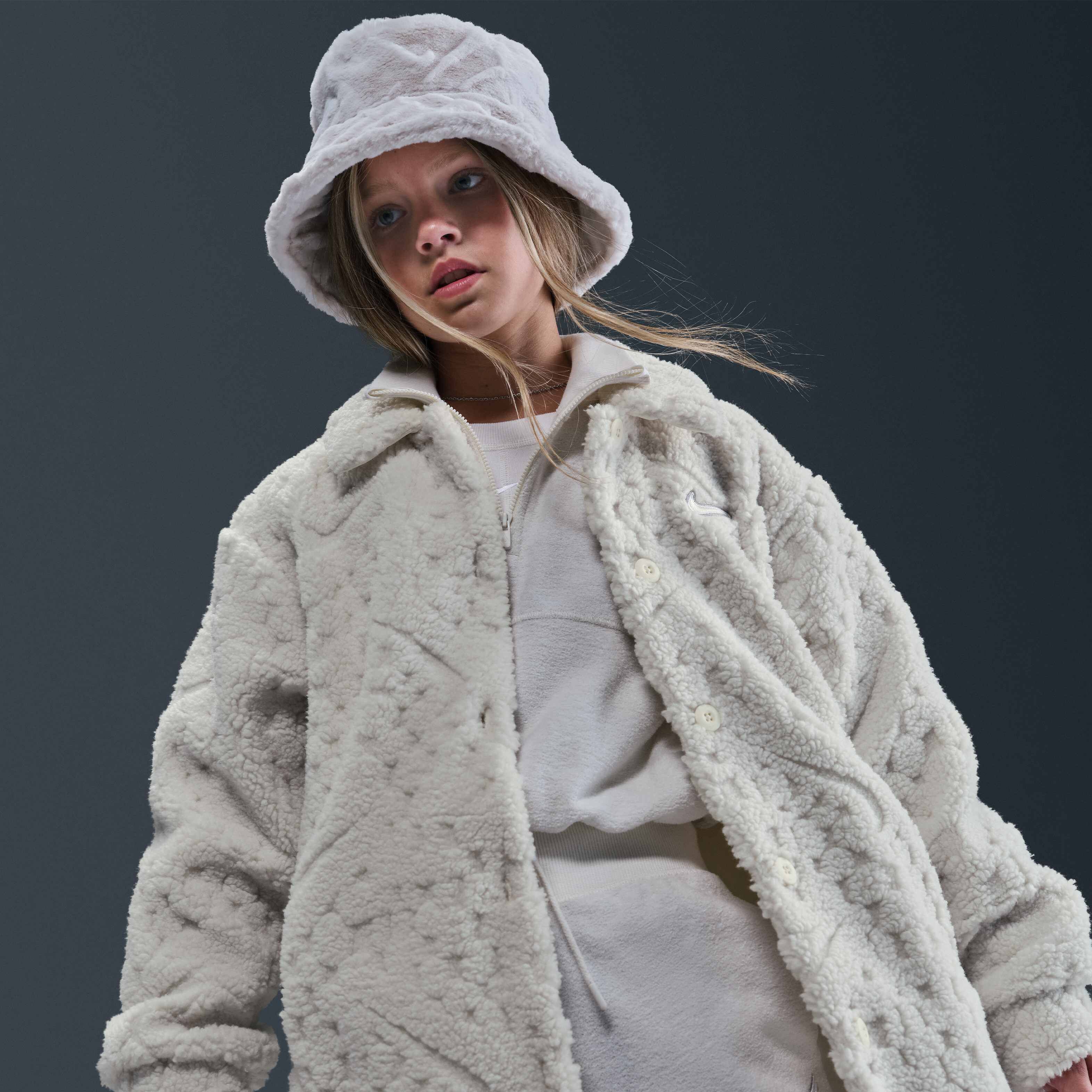 Nike Sportswear image number 2