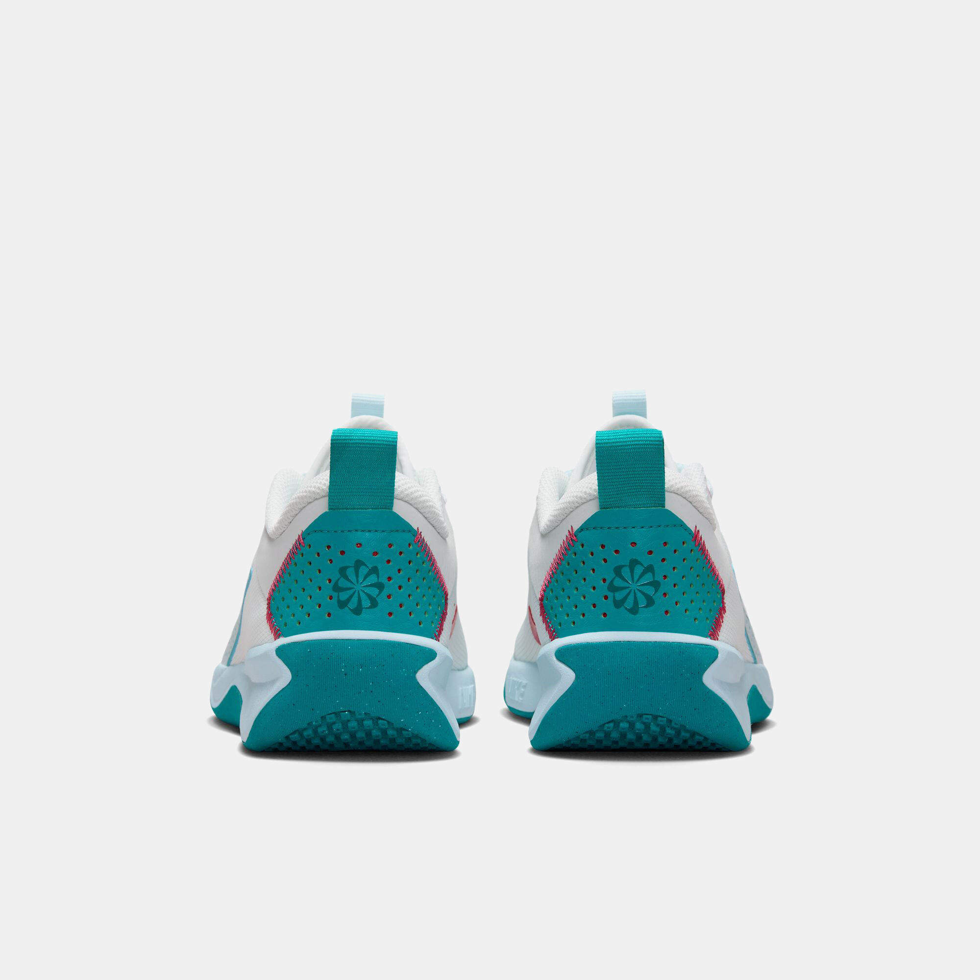 Nike Omni Multi-Court image number 1