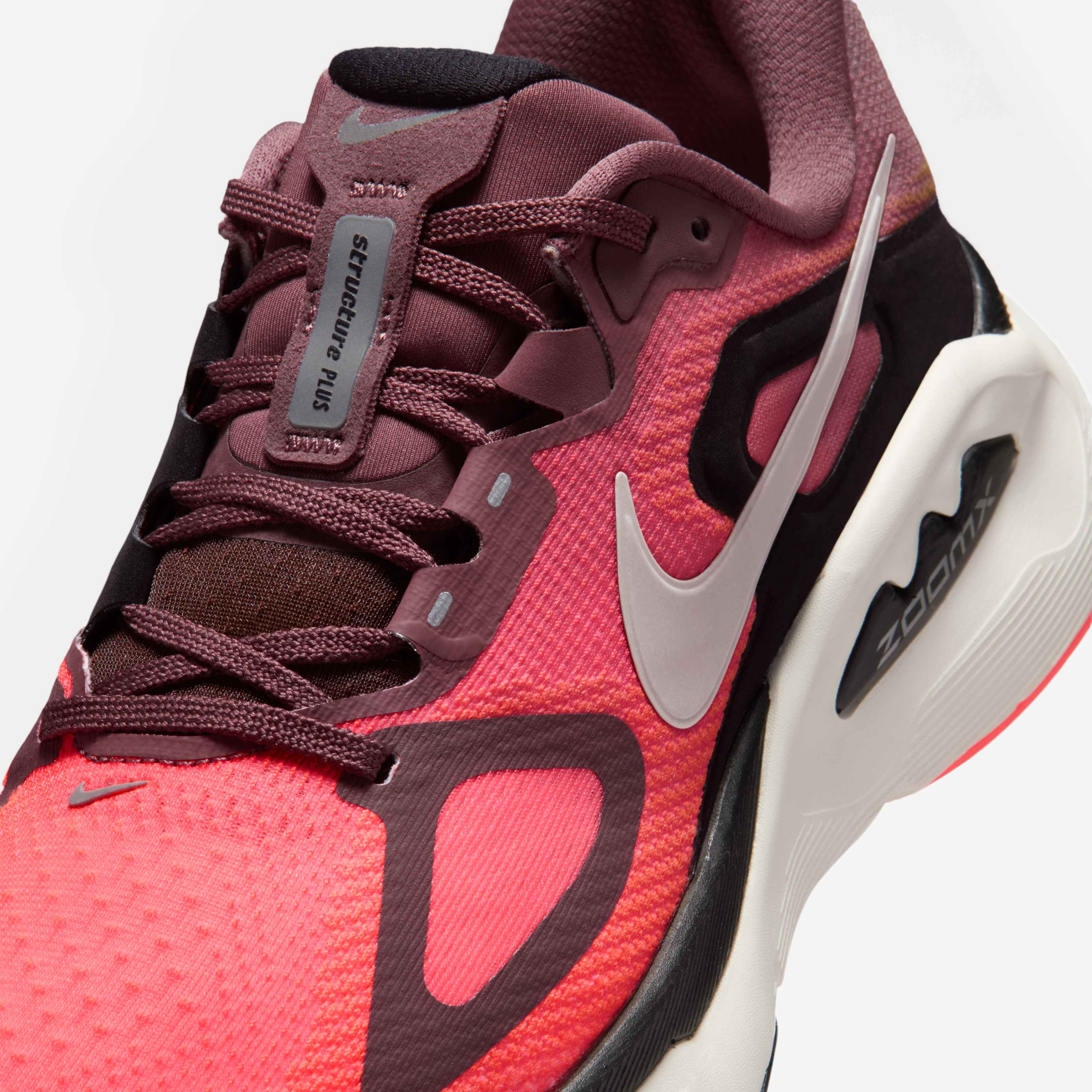 Nike Structure Plus image number 6