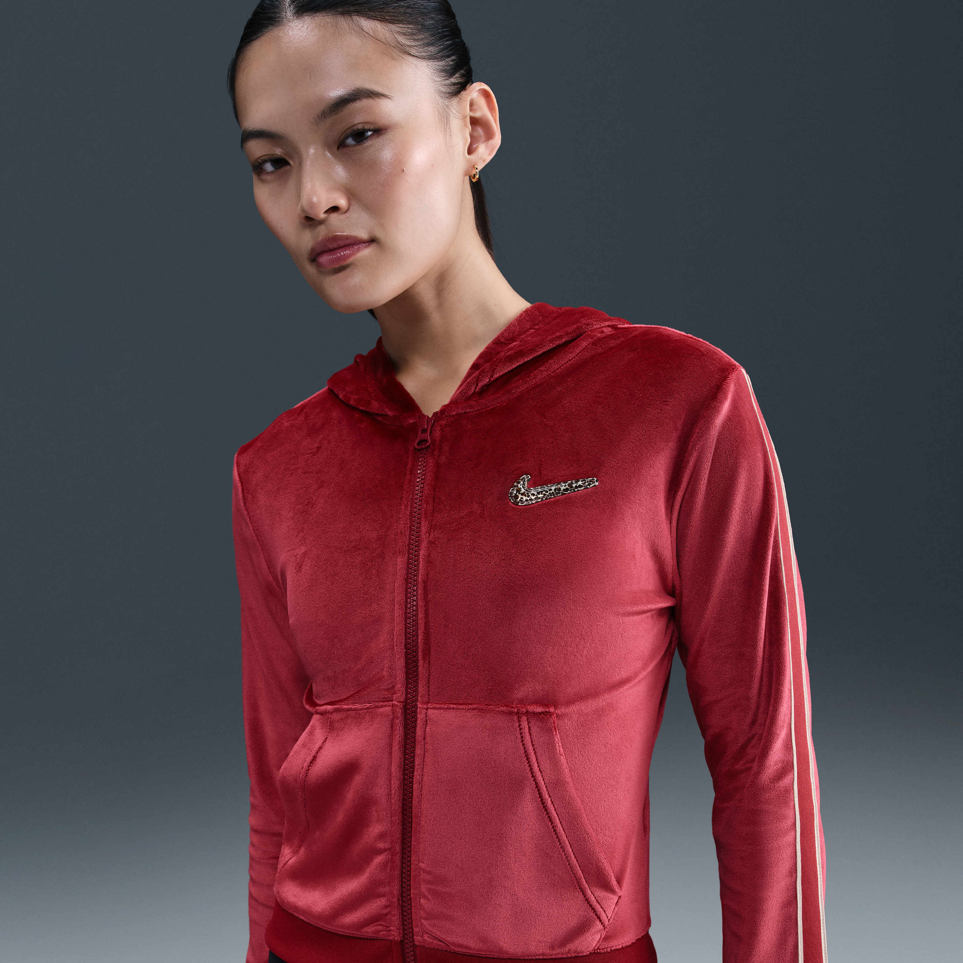 Nike Sportswear image number 0