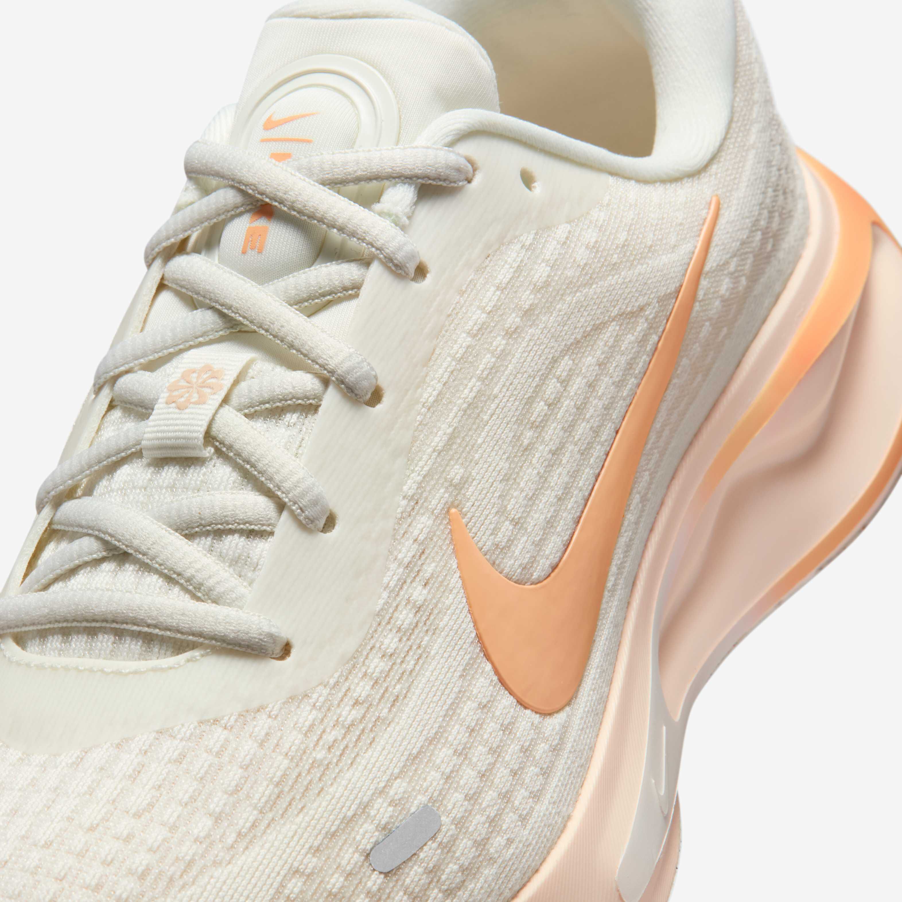 نايكي جيرني رن image number 6