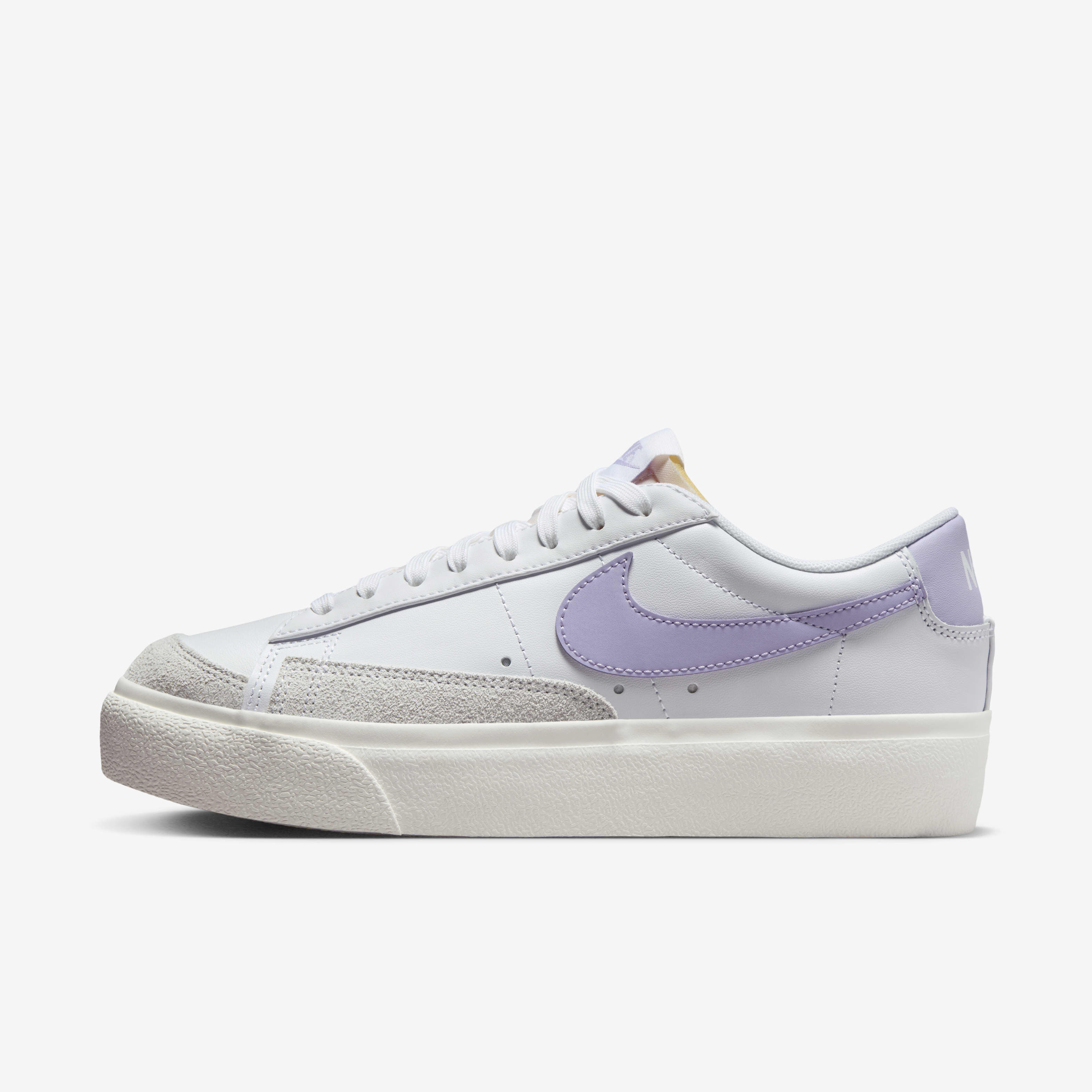 W blazer low nike online