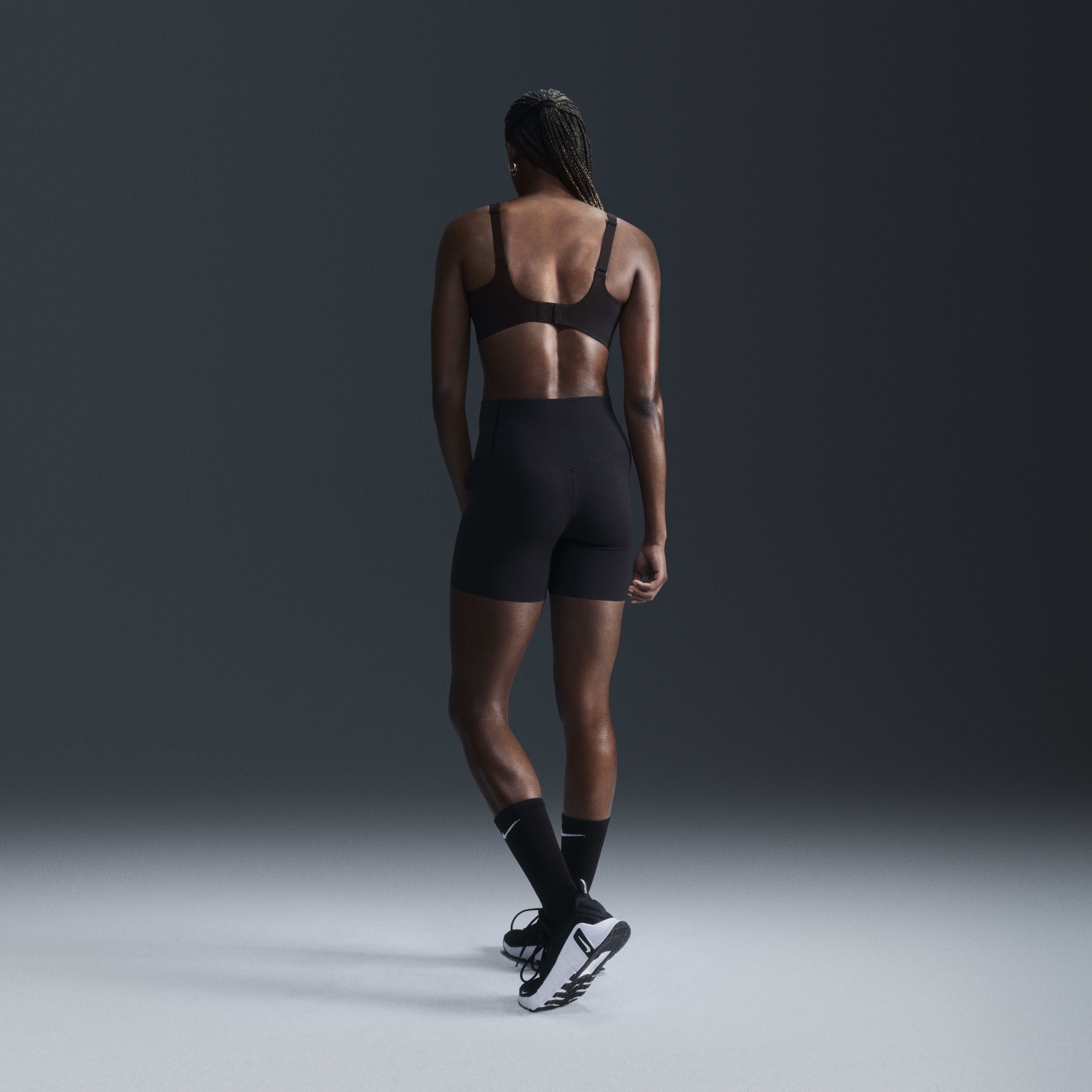 Nike Alate High-Support image number 4