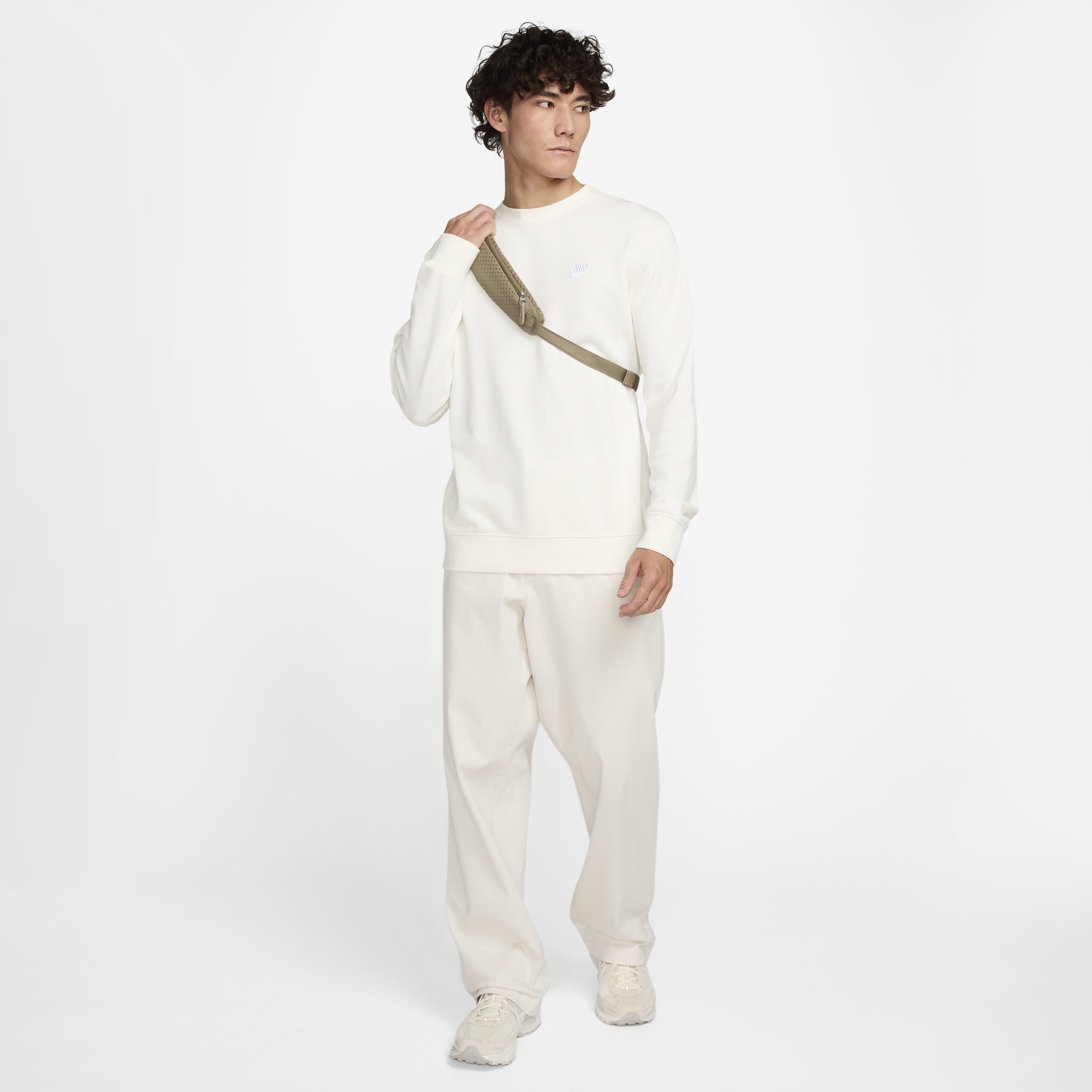 نايكي سبورتسوير ايسنشالز image number 10