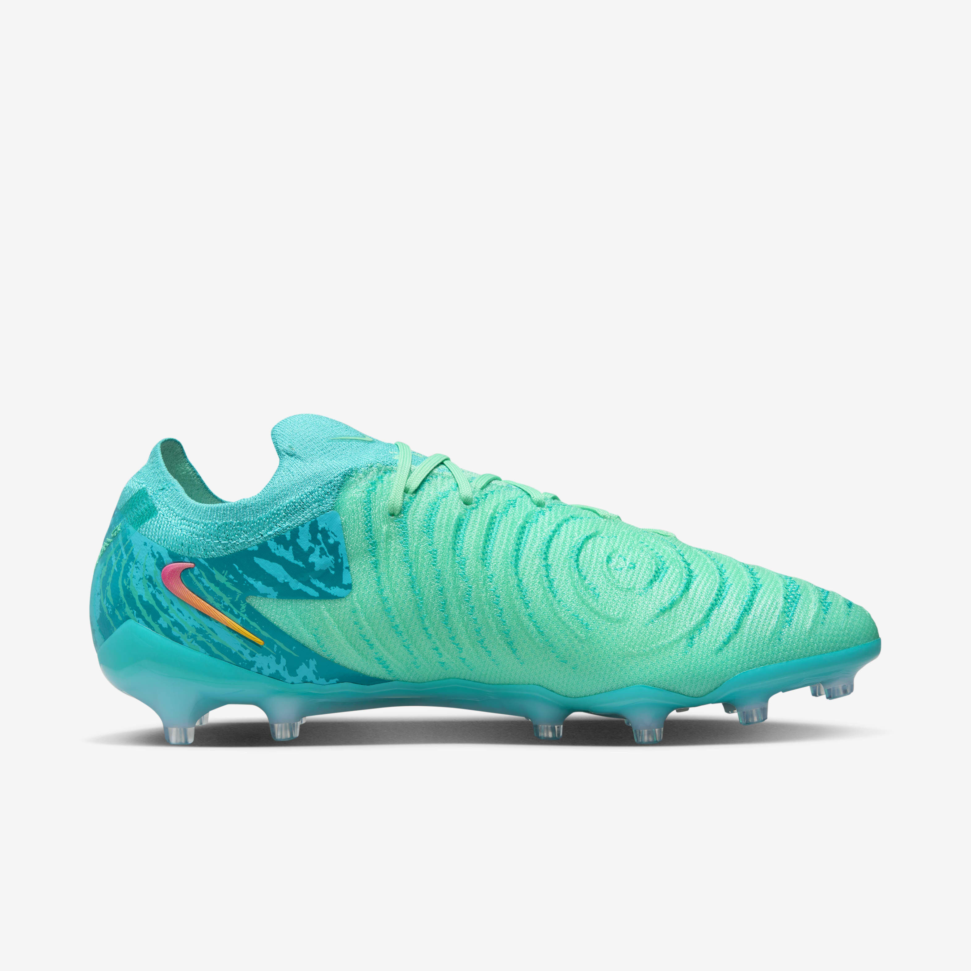 Buy Nike Phantom GX 2 Elite LV8 AG Low-Top Football Boot - Green