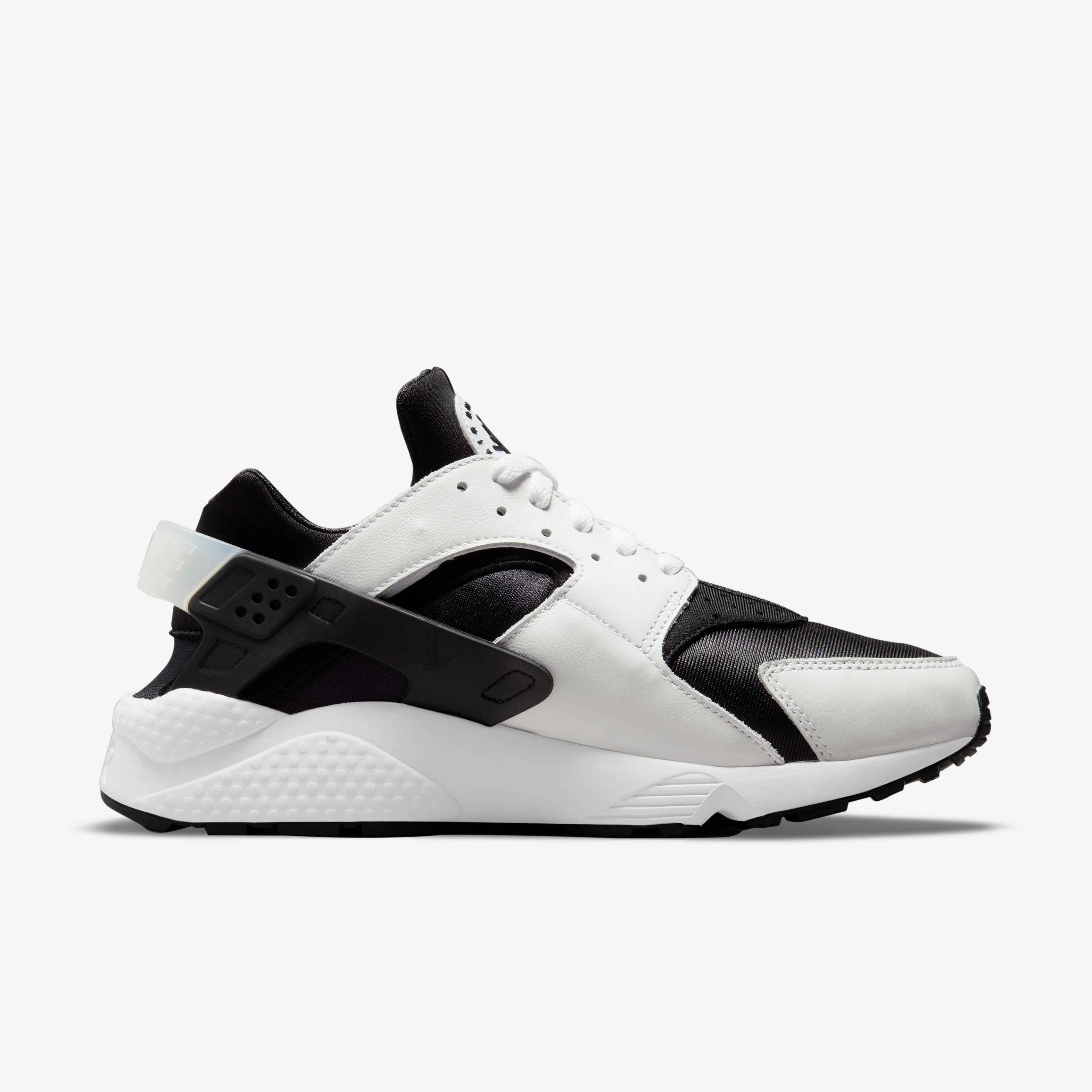 Nike Air Huarache image number 3