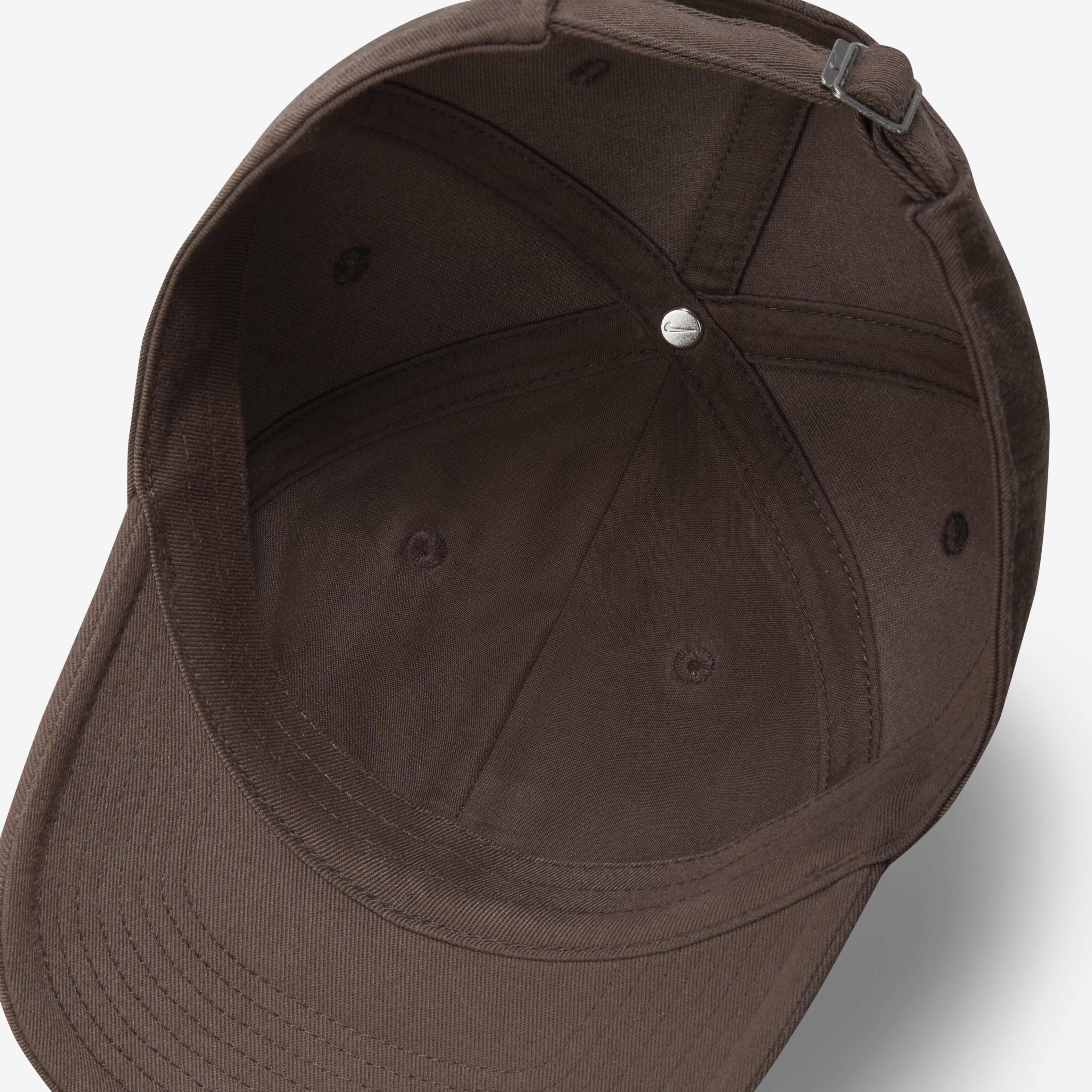 نايكي كلوب image number 4