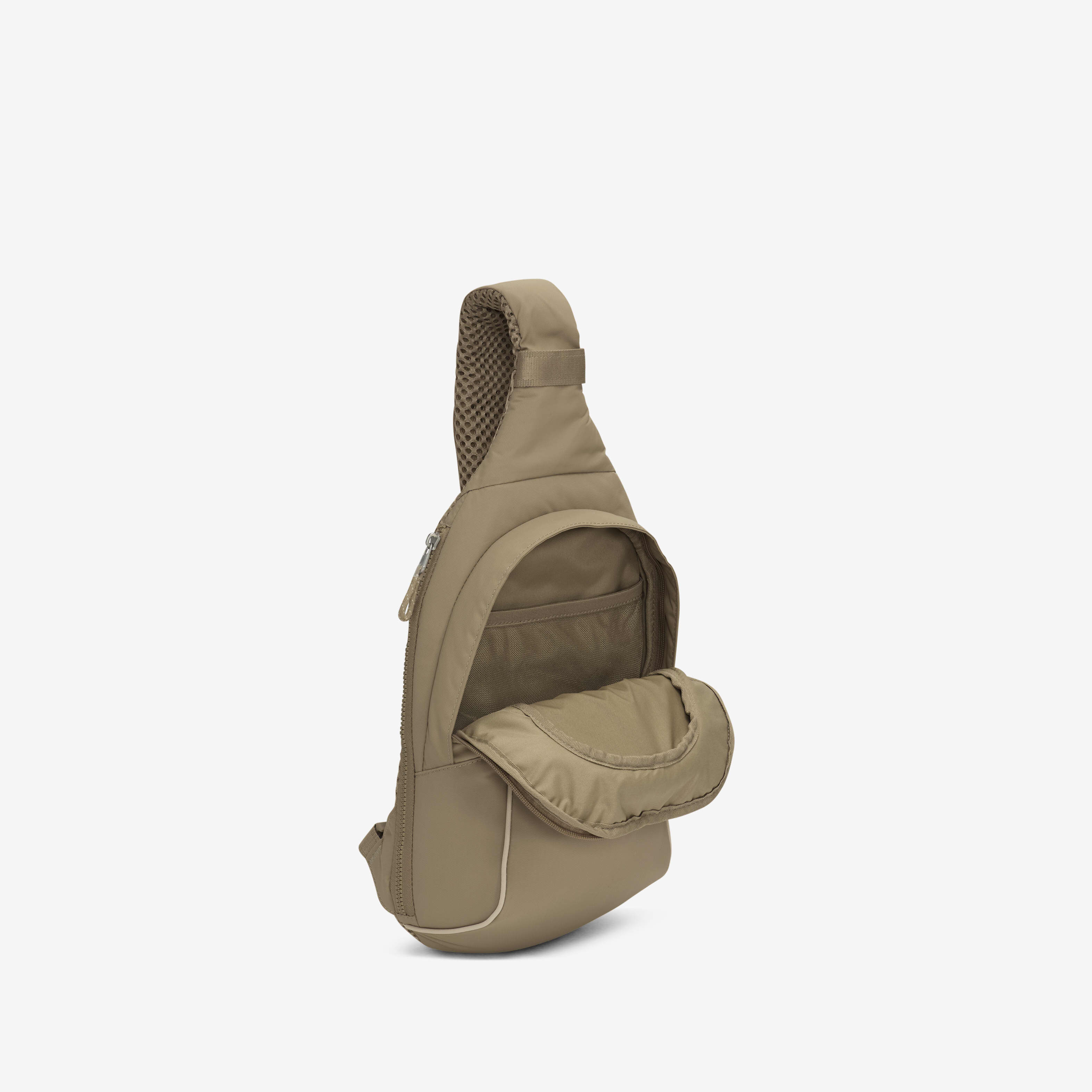 نايكي سبورتسوير ايسنشالز image number 4