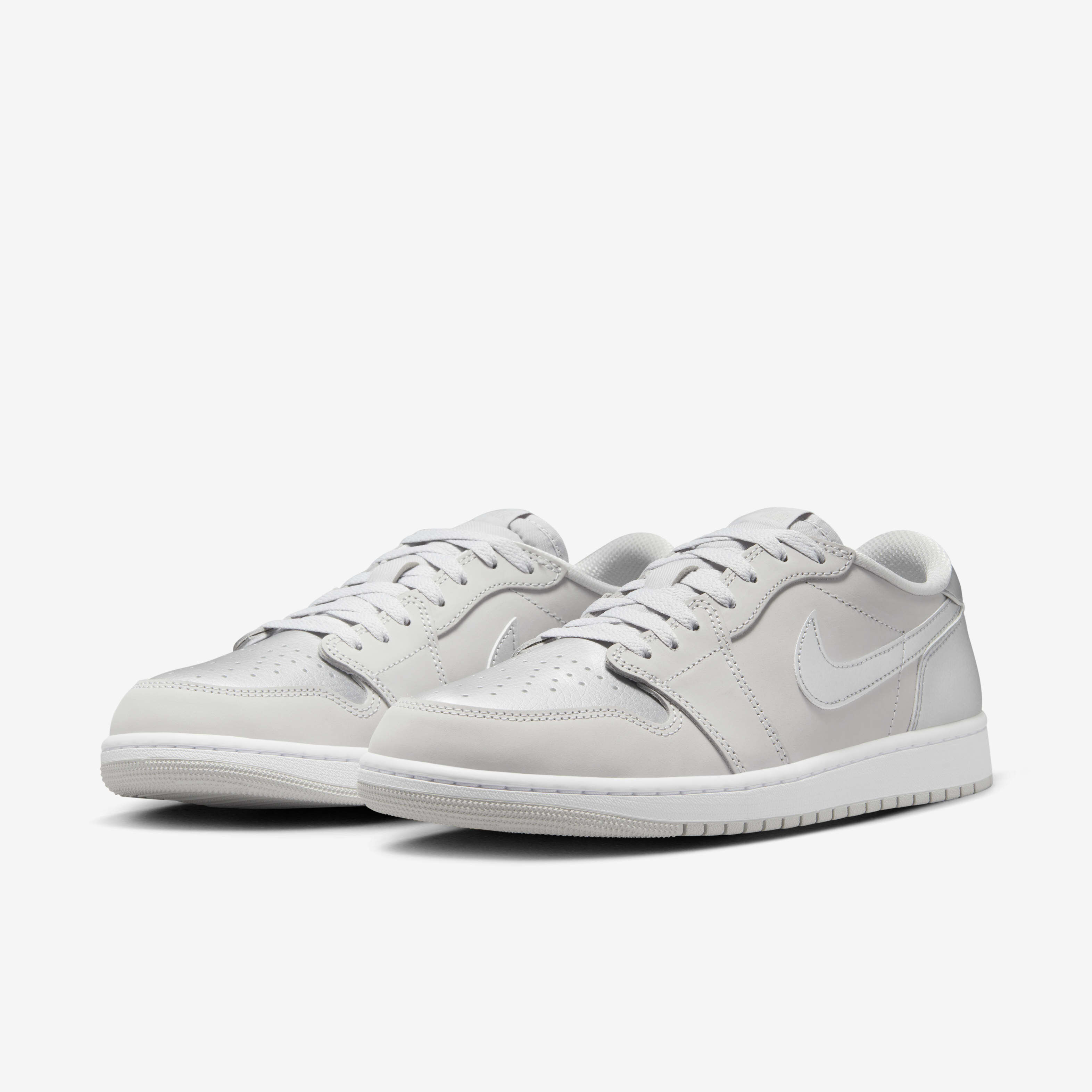 Air Jordan 1 Low OG image number 4