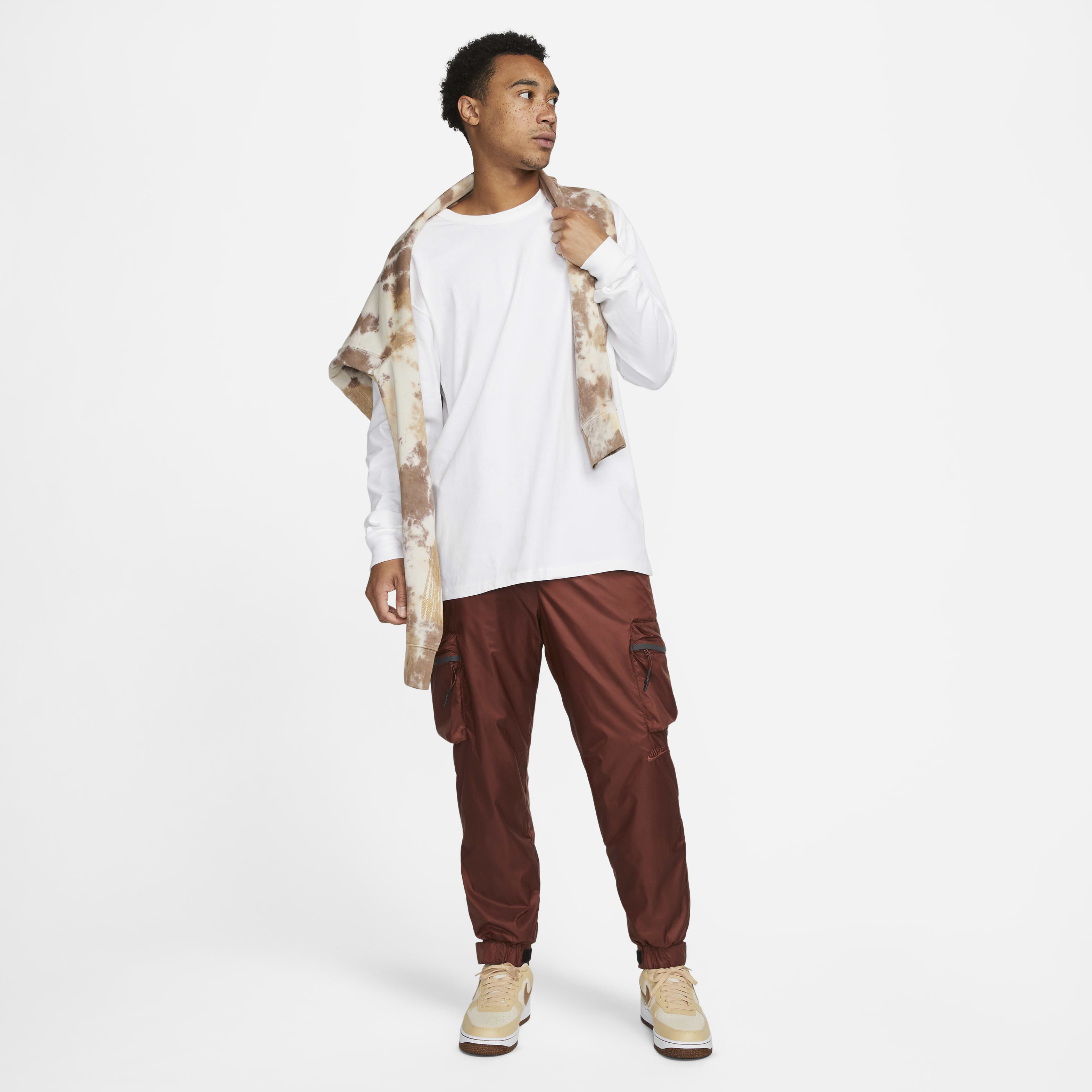 نايكي سبورتسوير image number 4