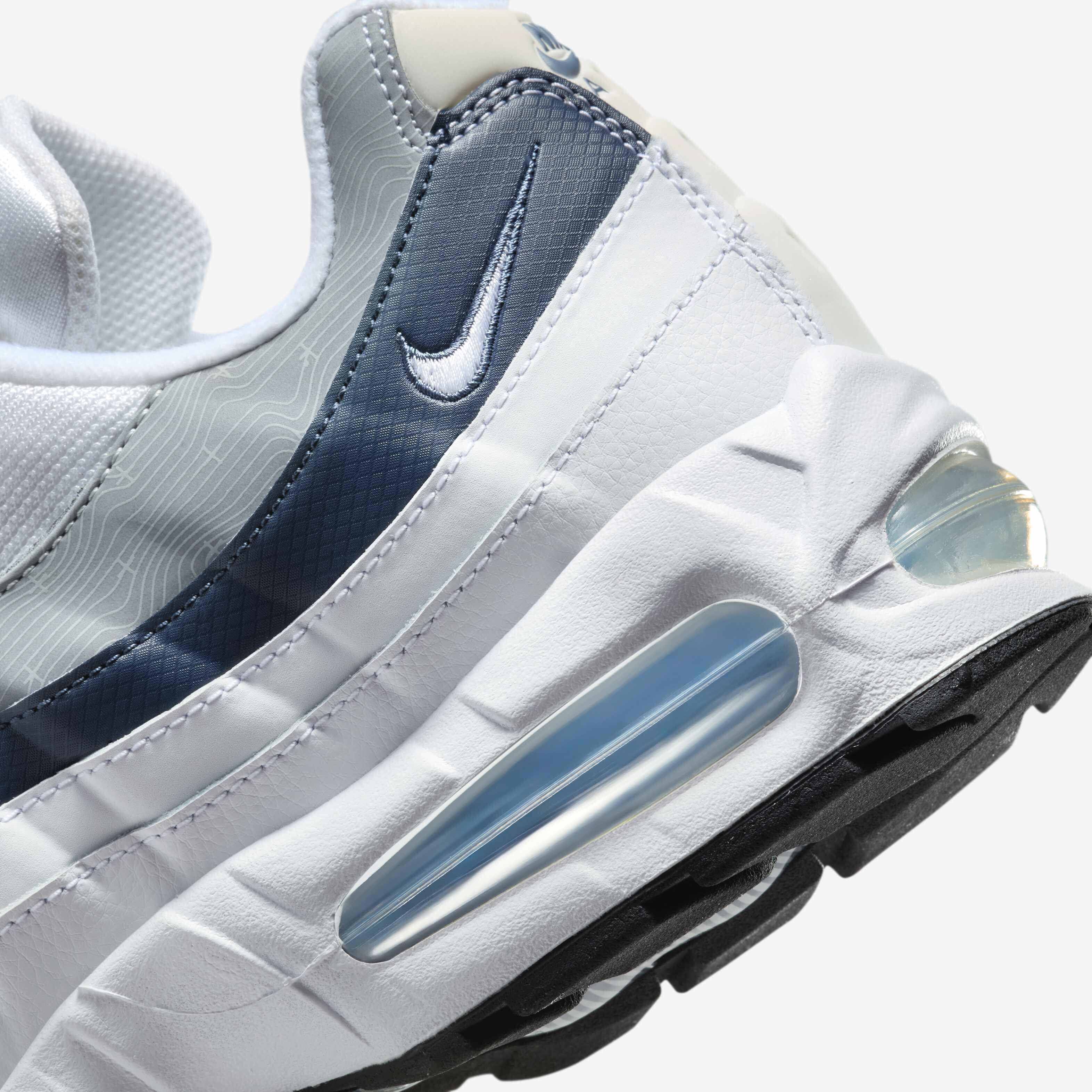 Nike Air Max 95 image number 7