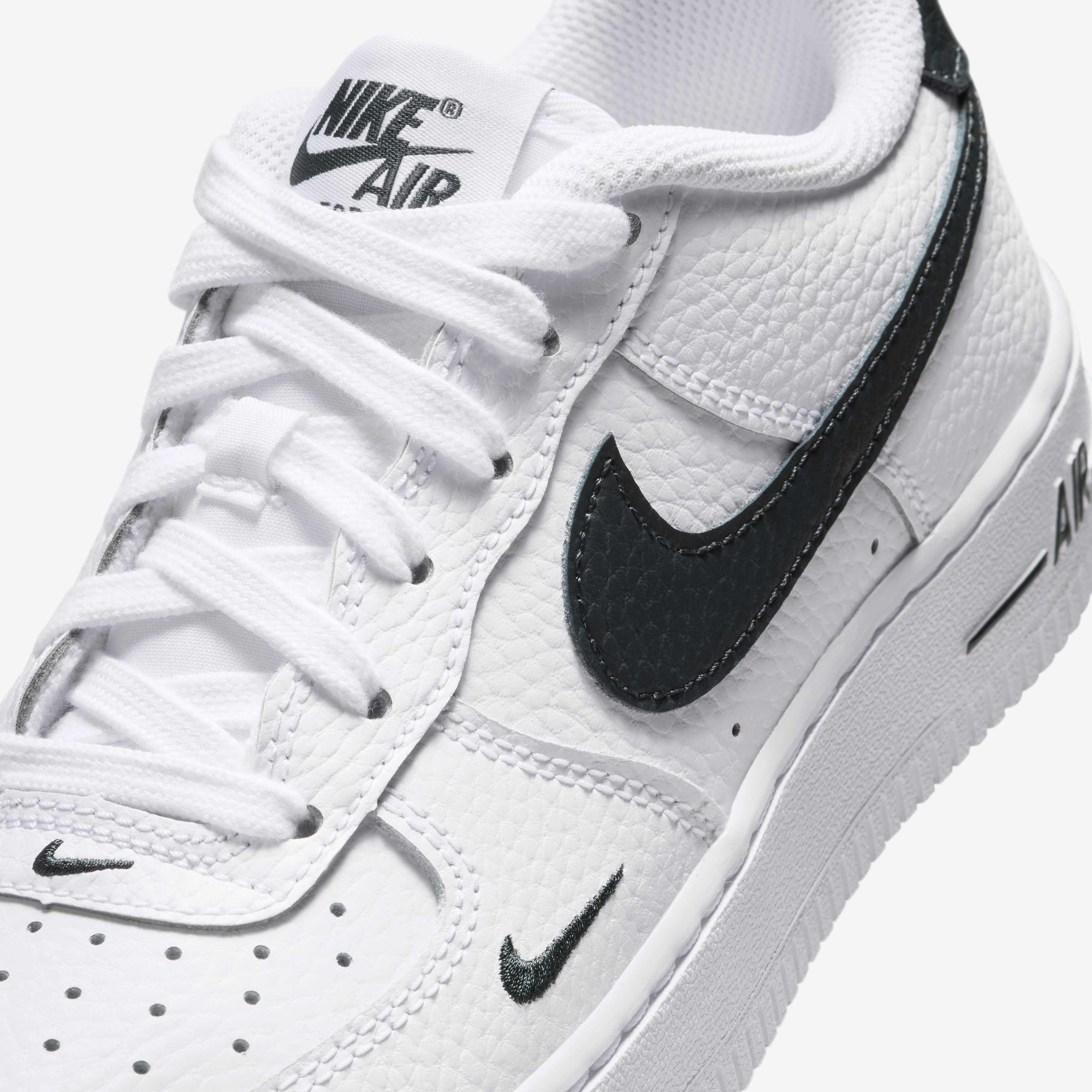 Nike Air Force 1 image number 6