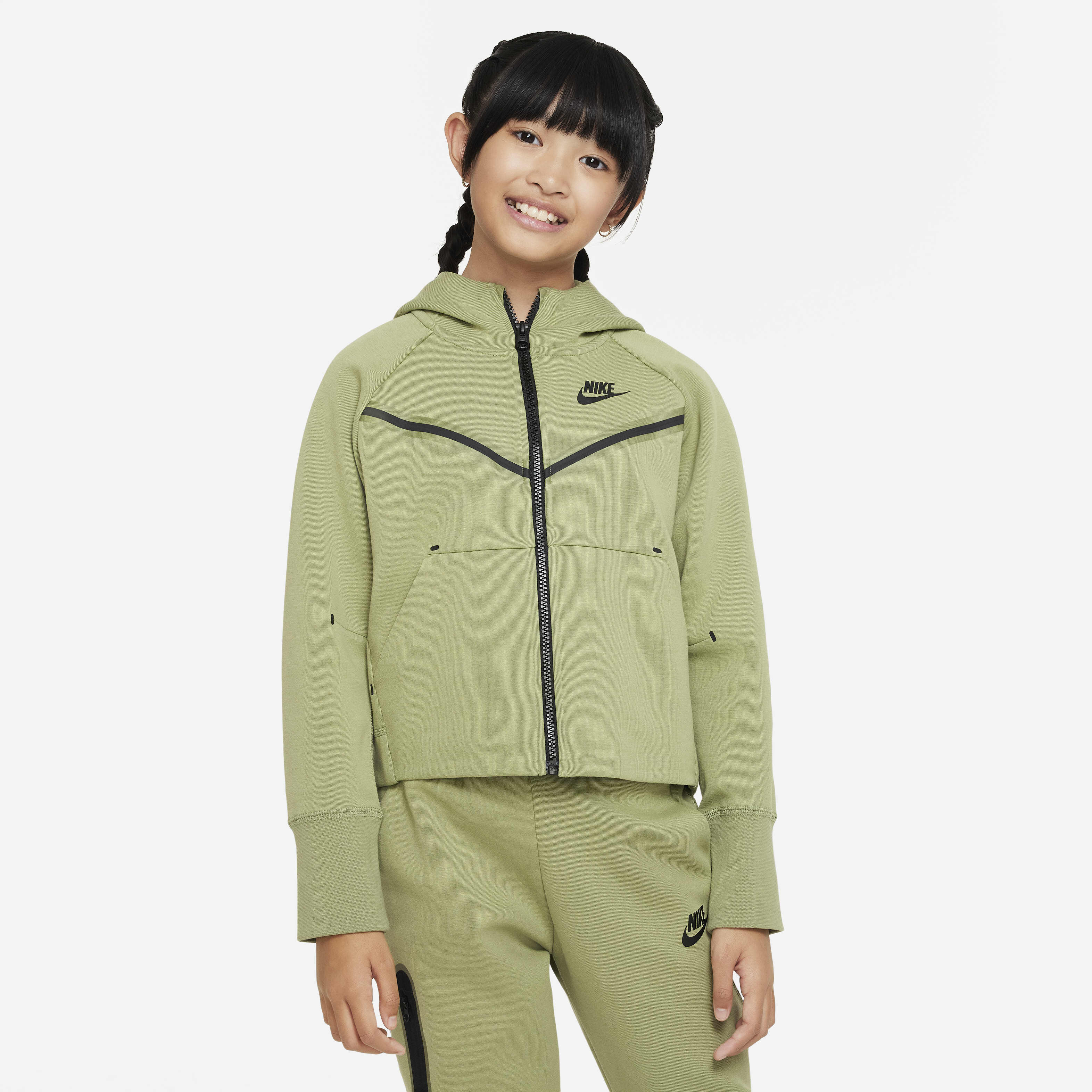 Nike Sportswear Tech Fleece image number 0