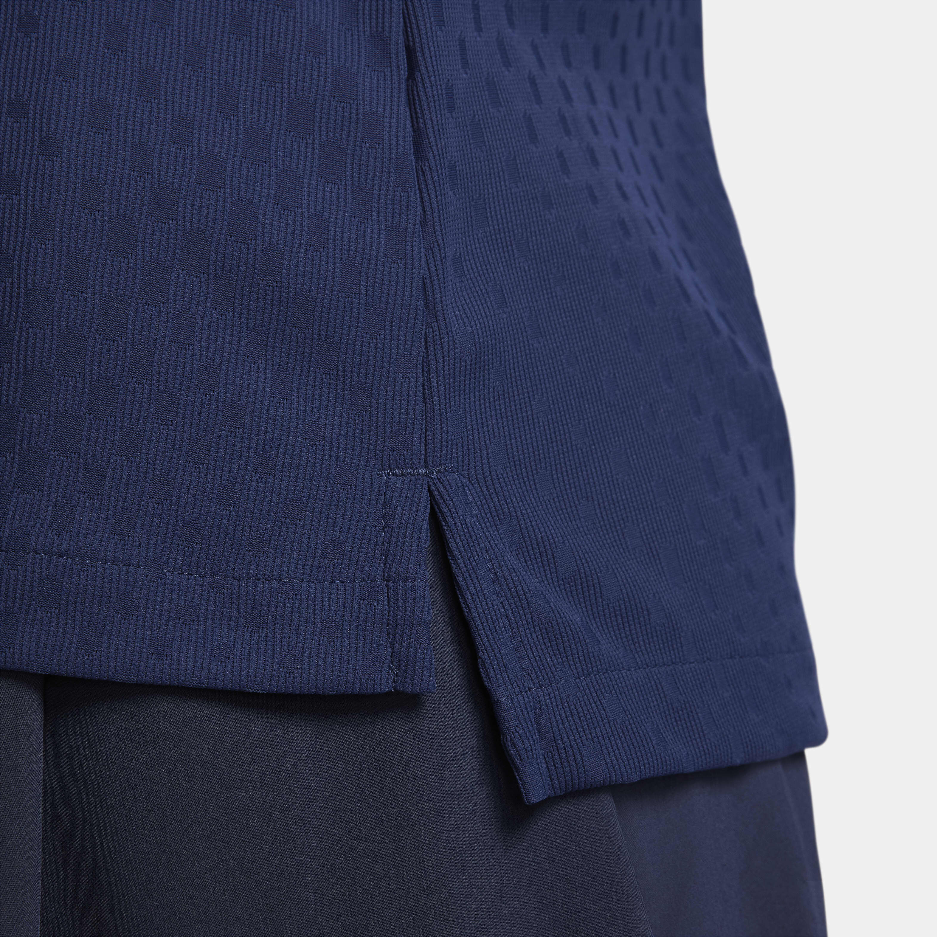 نايكي تور image number 4