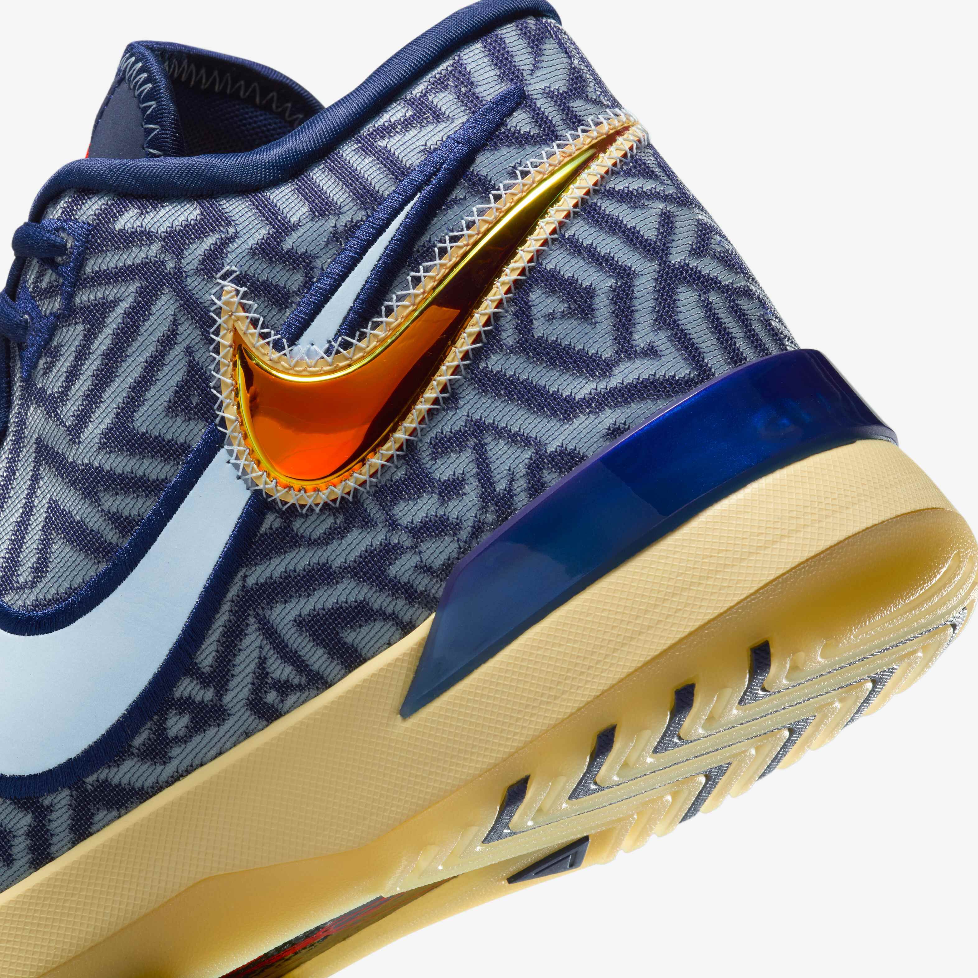 ليبرون نكست جينيسوس image number 7