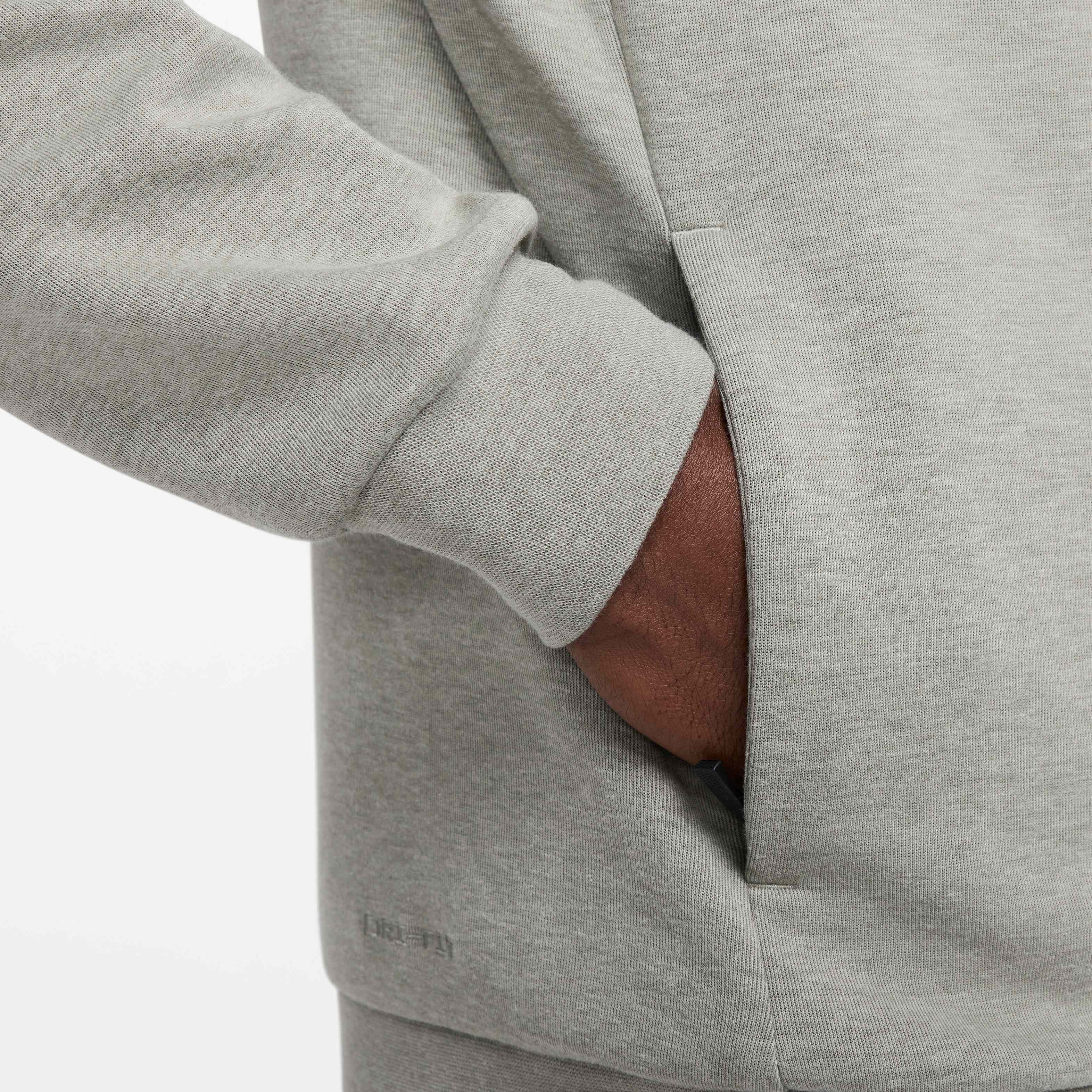 Nike Primary Fleece image number 4