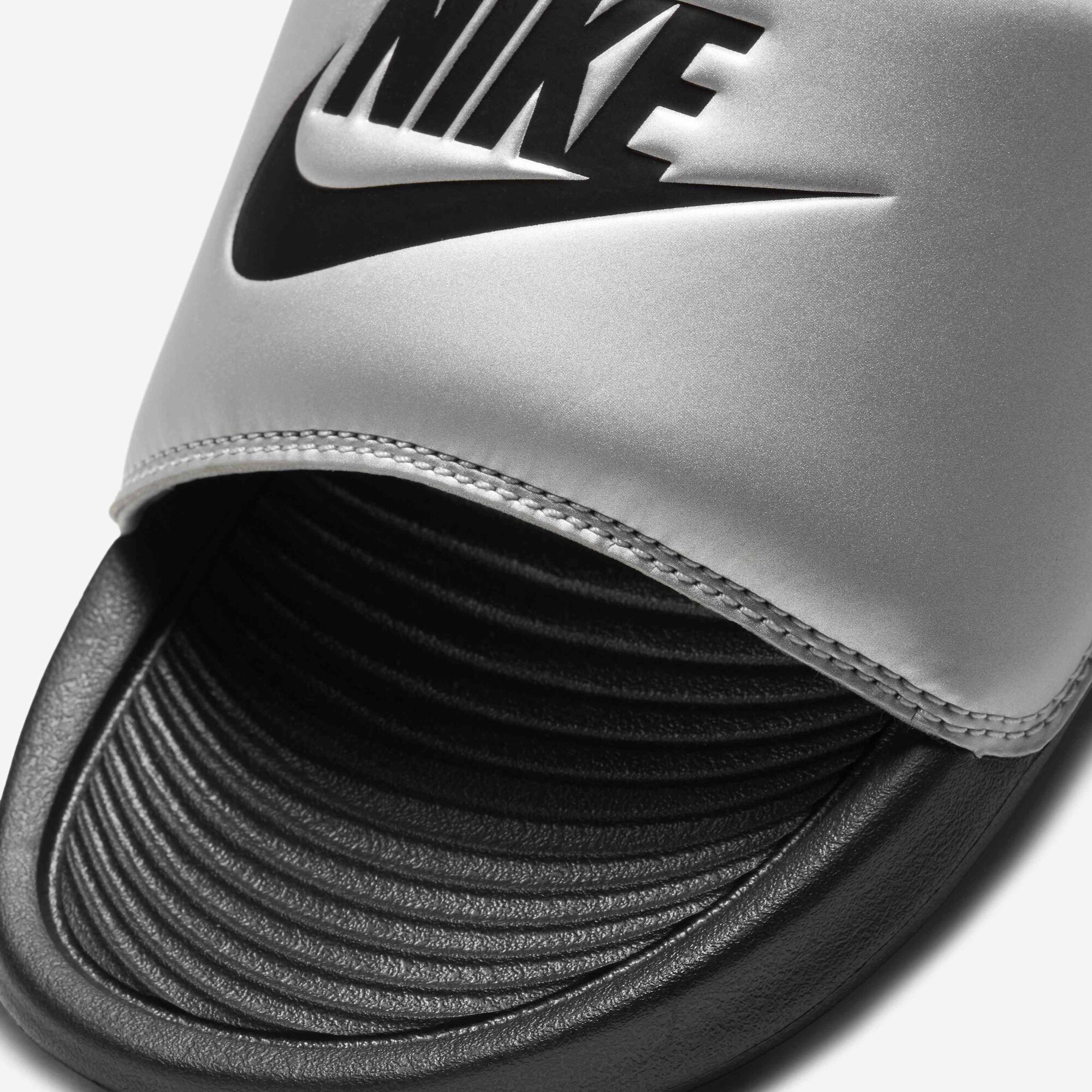 Zoom image