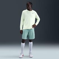 Nike Challenger