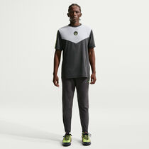 نايكي سبورتسوير سيتي سايد