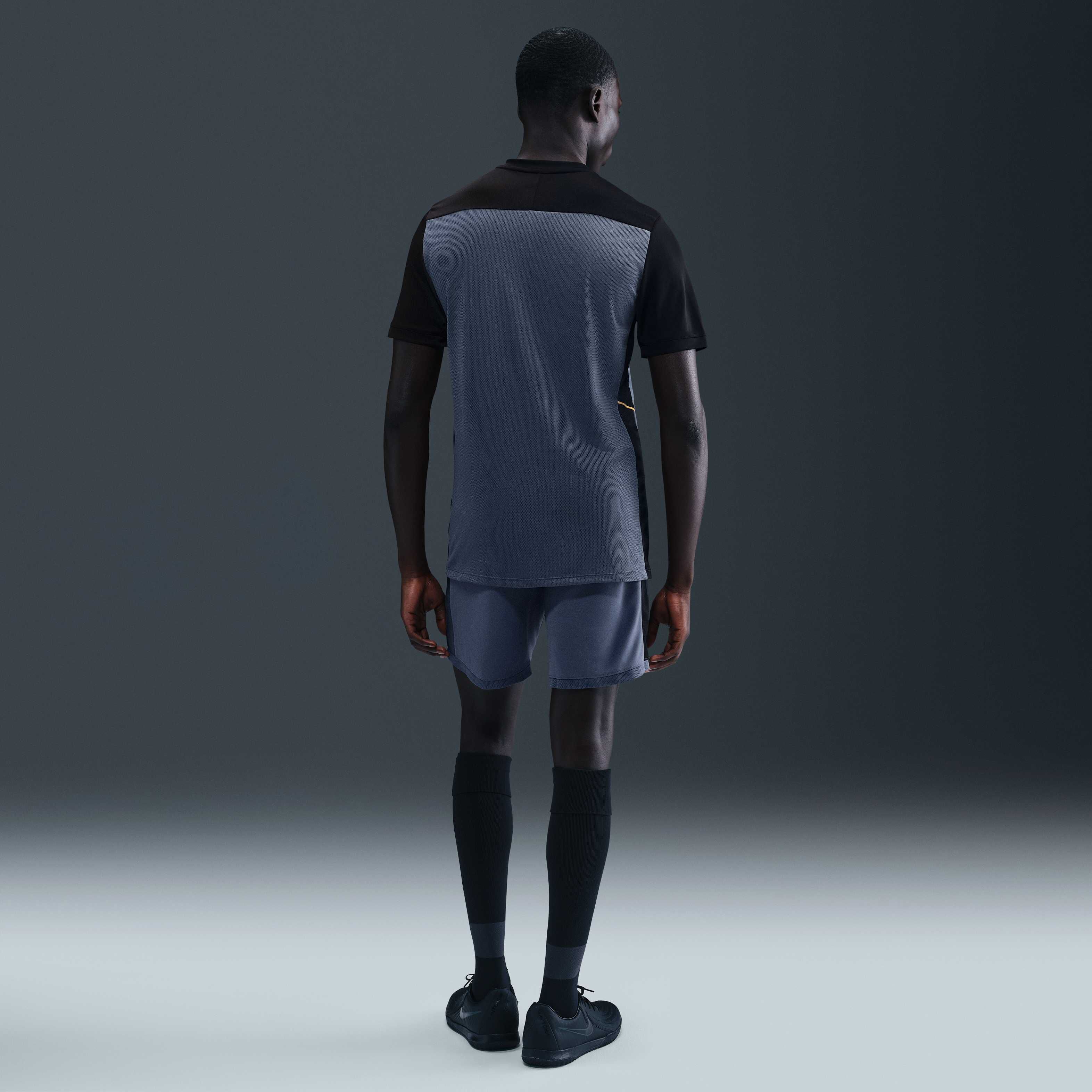 Nike Academy image number 4