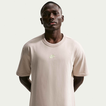 Nike Sportswear Premium Essentials