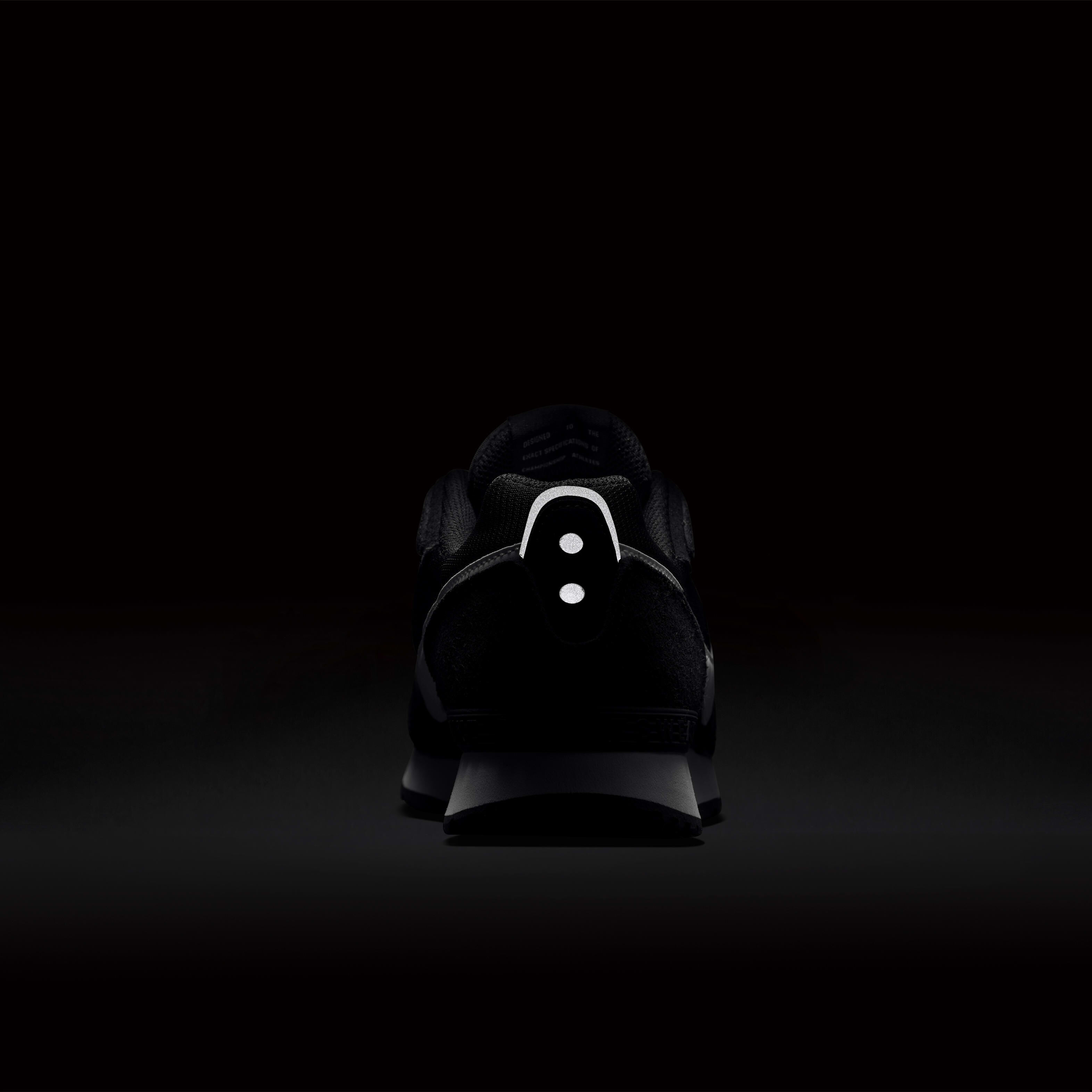 Nike Venture Runner image number 6