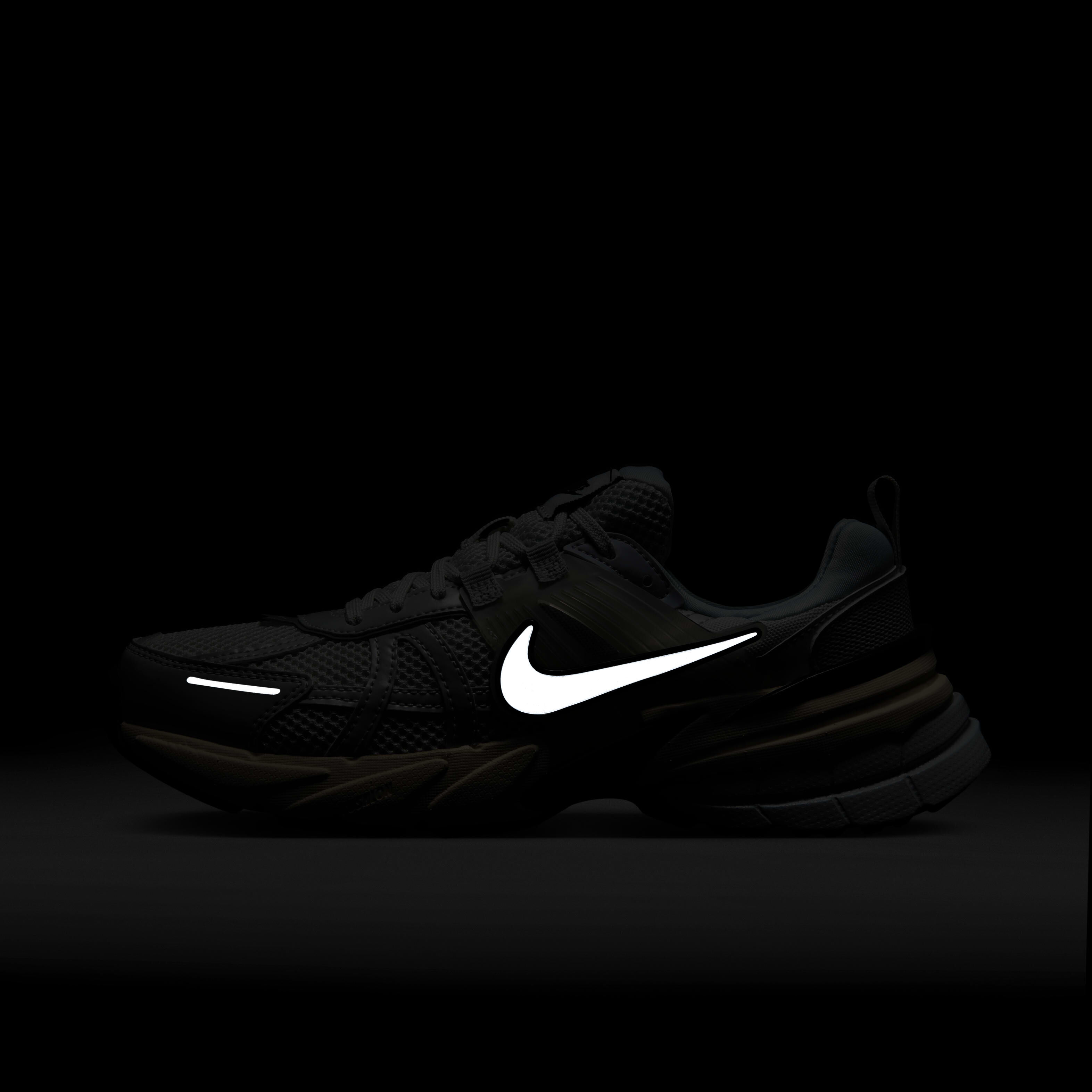 V2K Run Shoes image number 9