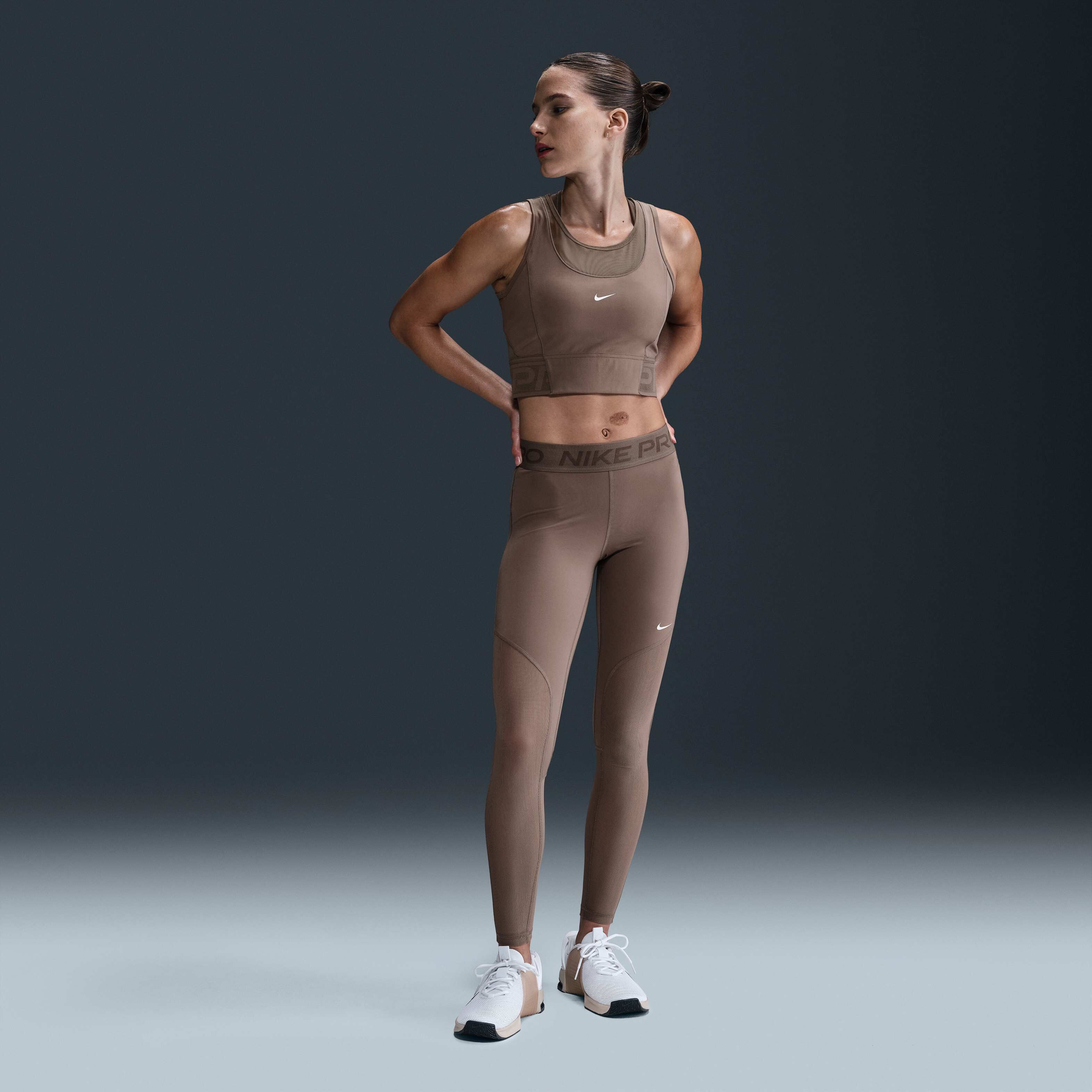 نايكي برو image number 3