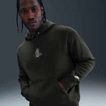 Nike Sportswear Club