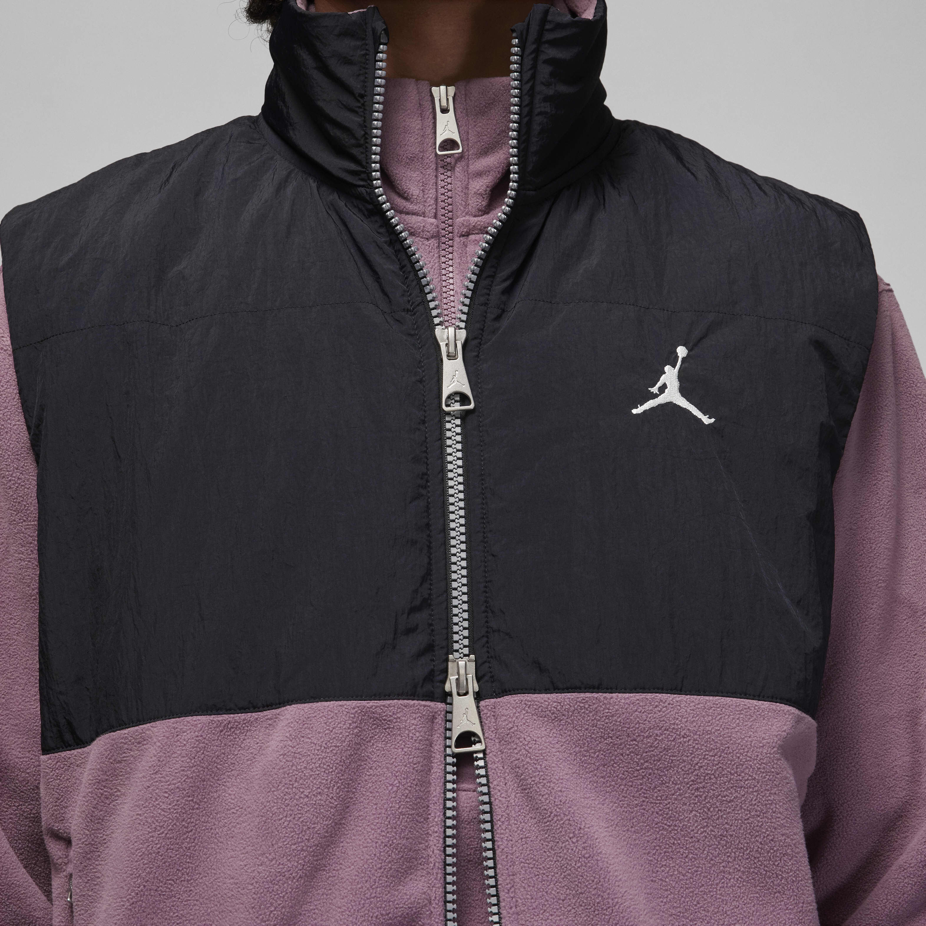 Jordan Essentials image number 3