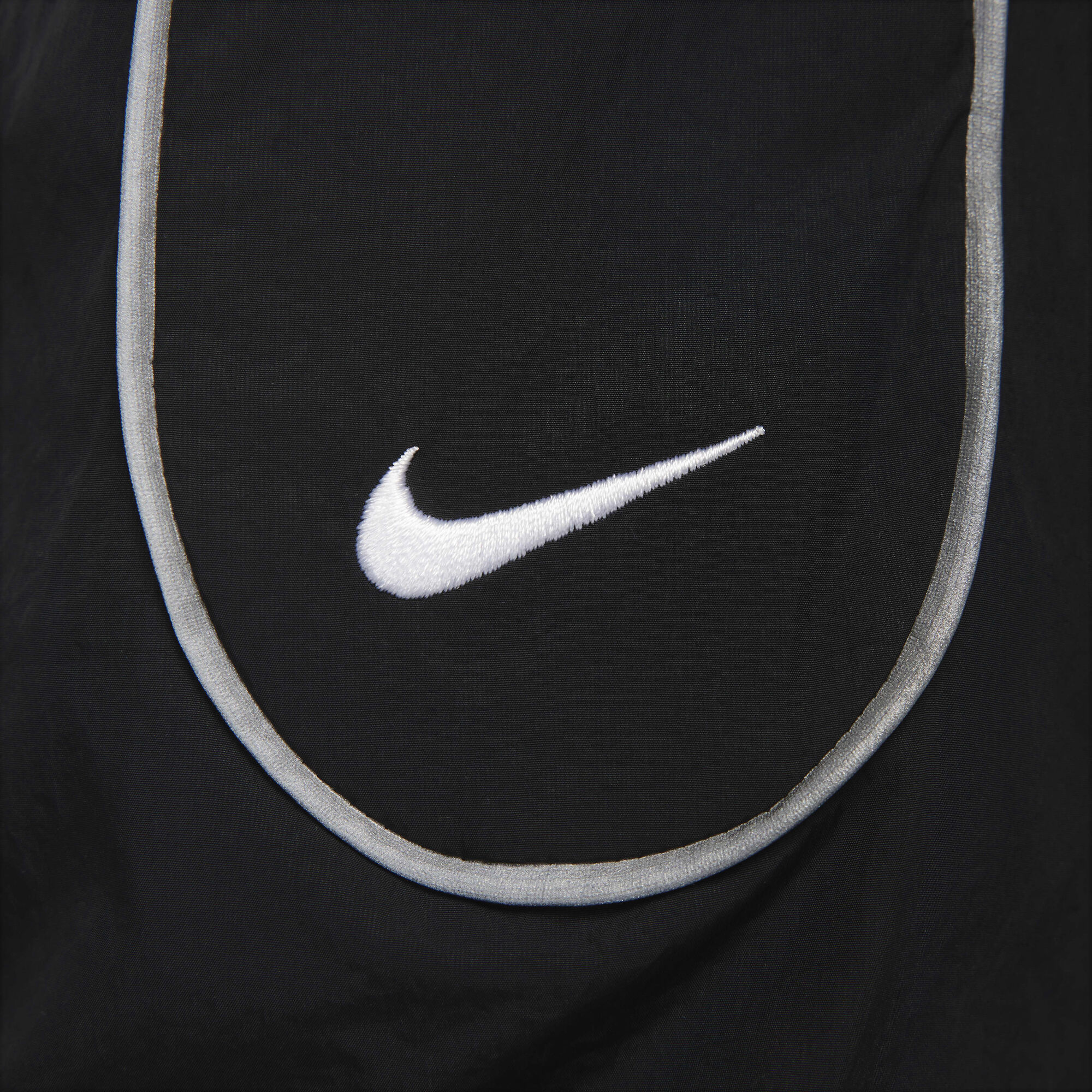 Zoom image