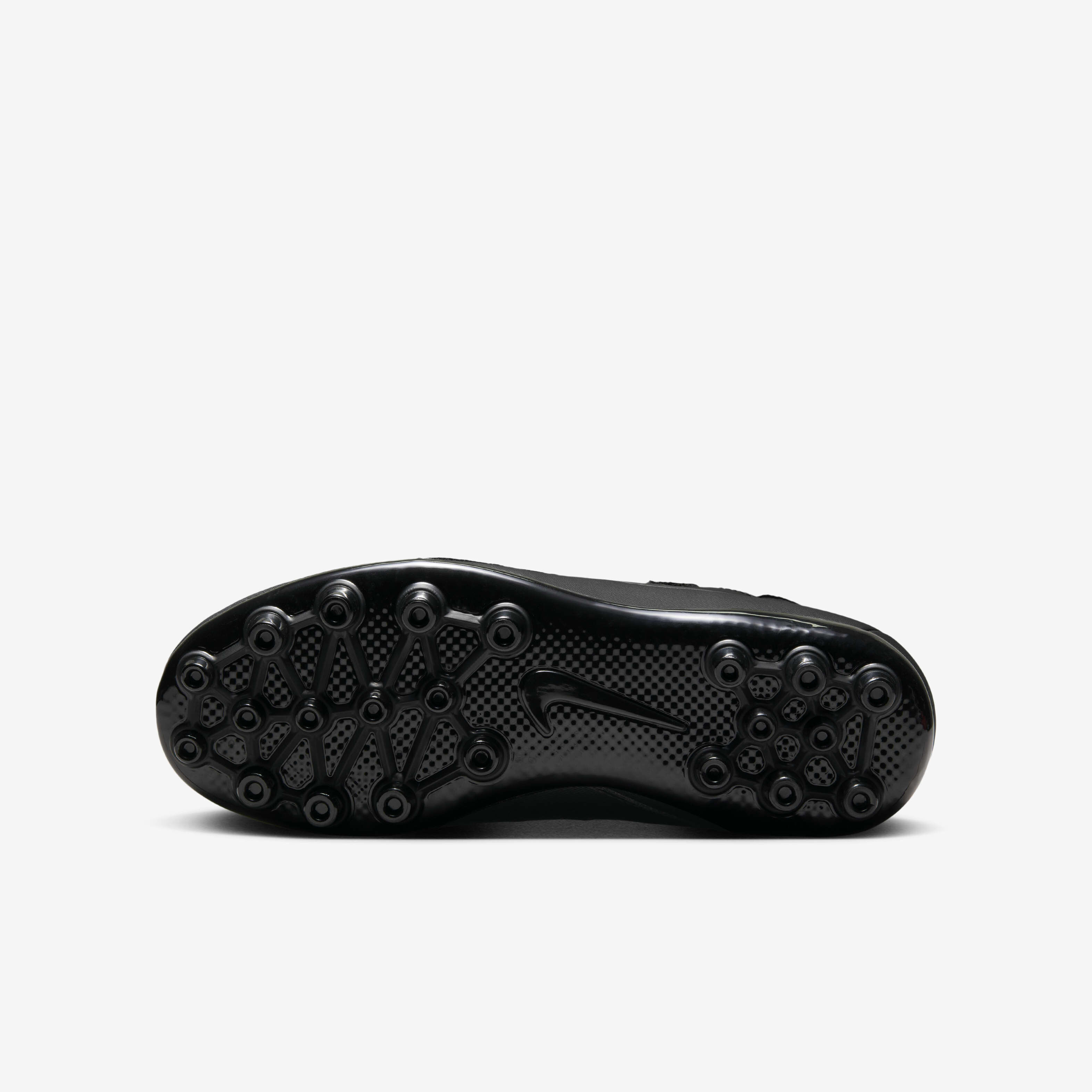 Nike Jr. Phantom Luna 2 Academy image number 1