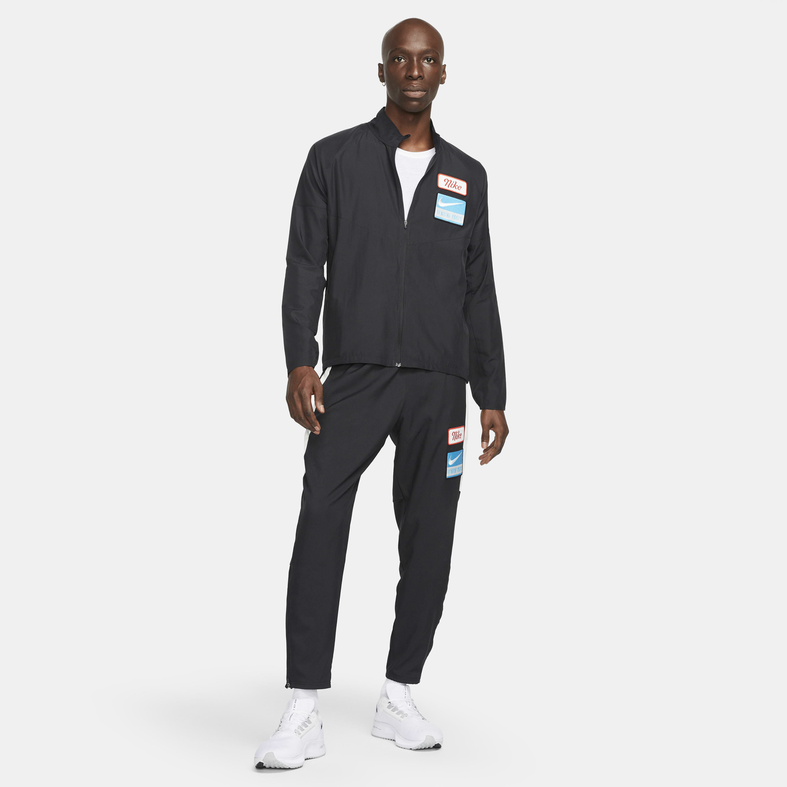 Nike Dri-FIT Challenger image number 7