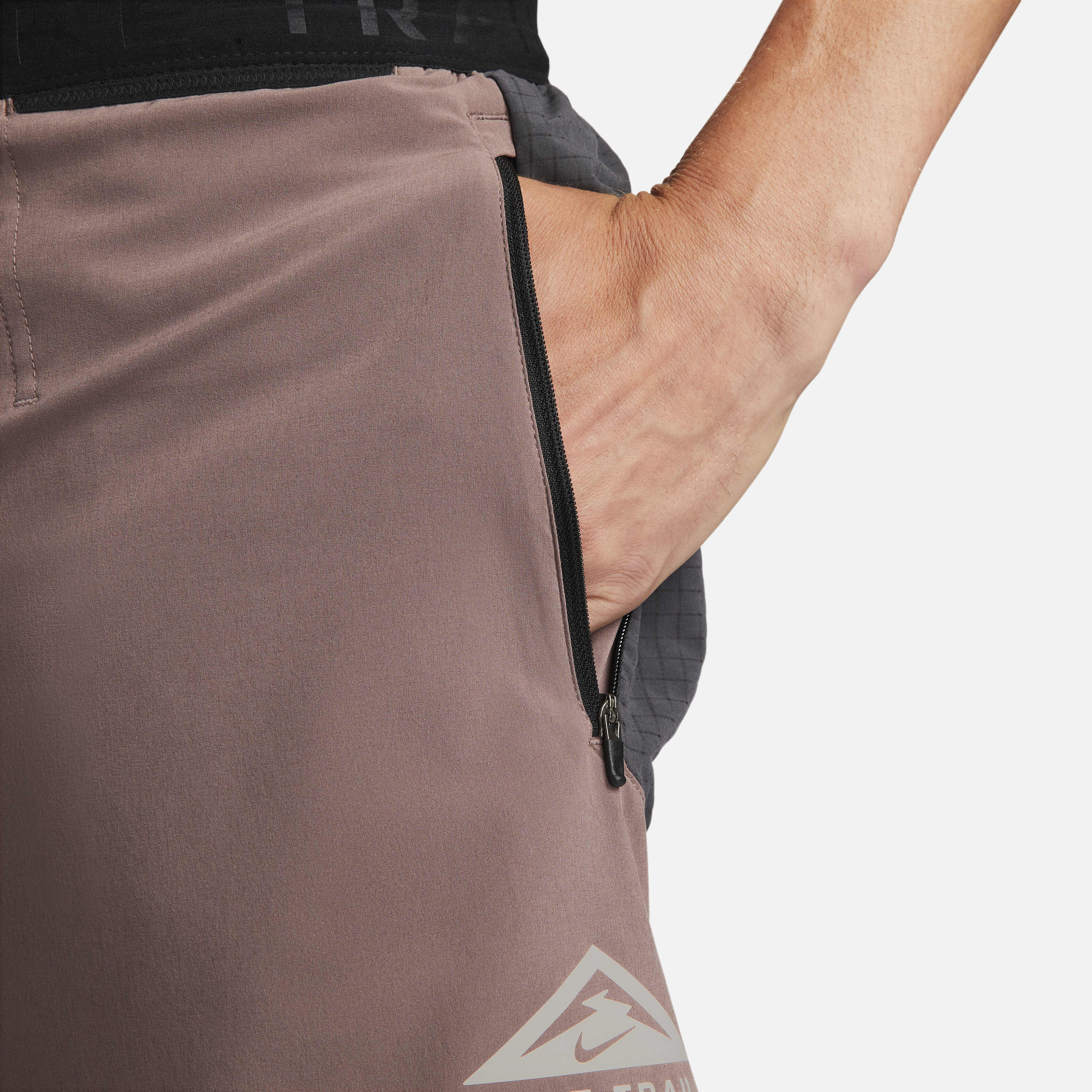 Nike Trail Second Sunrise image number 3