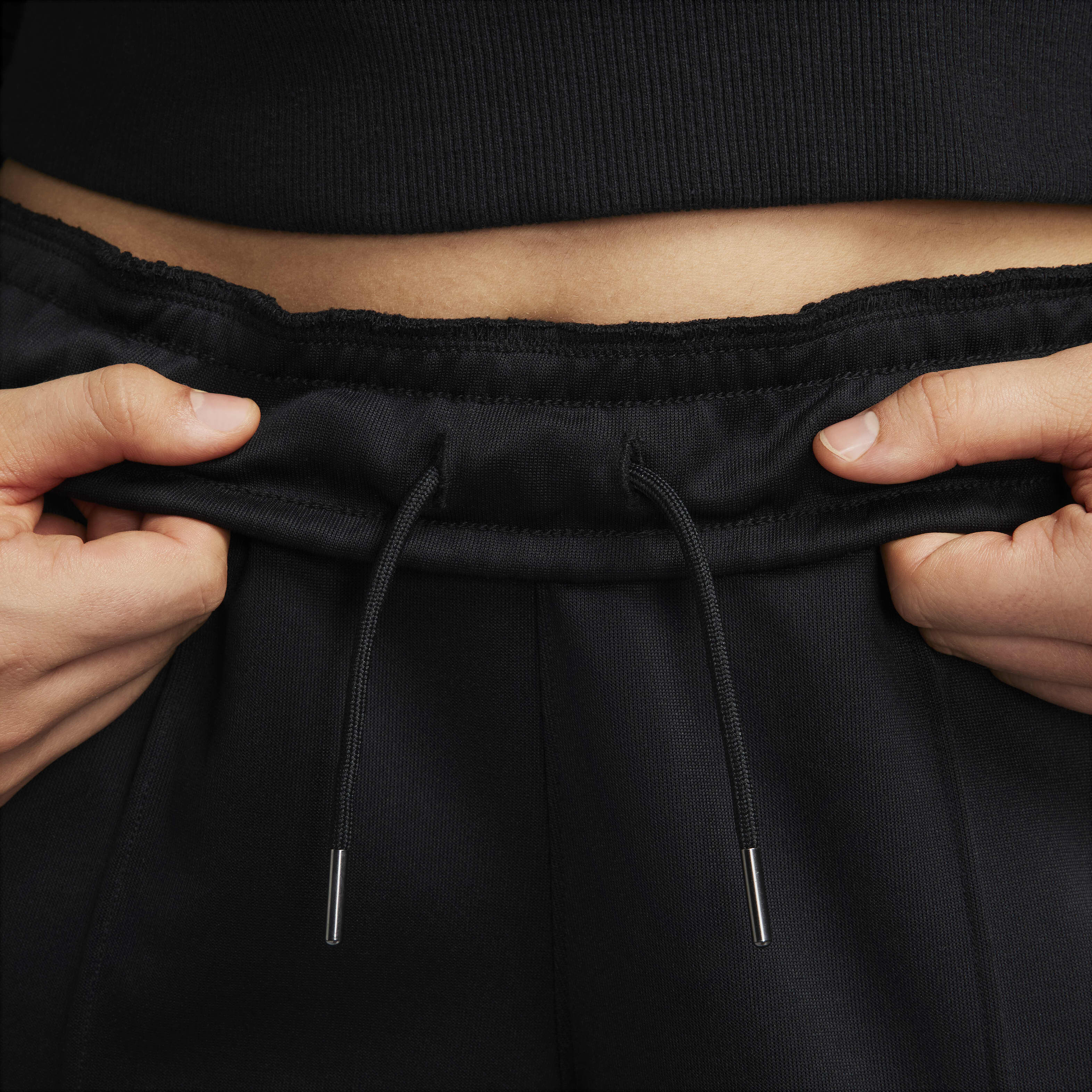 نايكي سبورتسوير image number 2