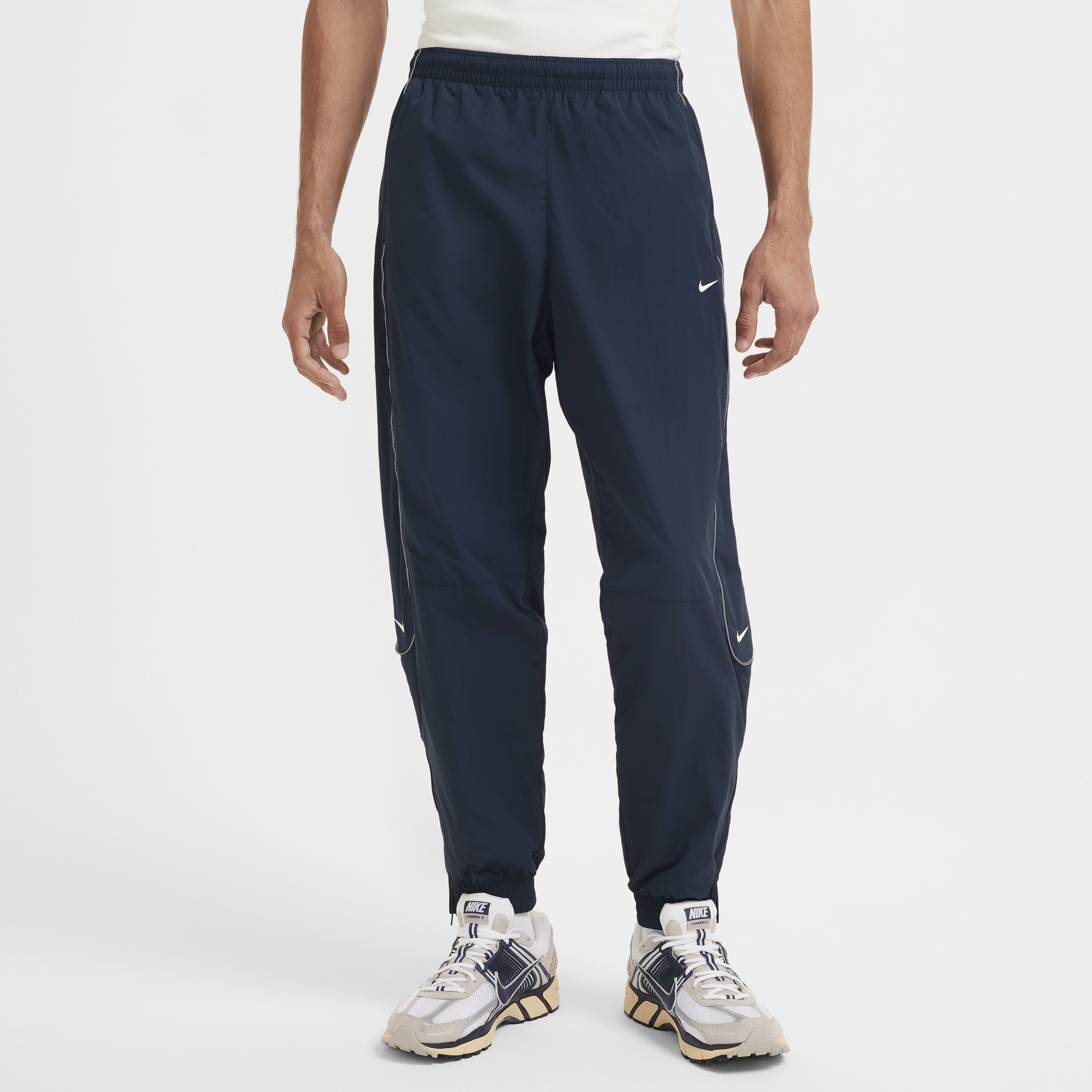 Buy Nike Solo Swoosh Men s Tracksuit Bottoms Nike Qatar Official