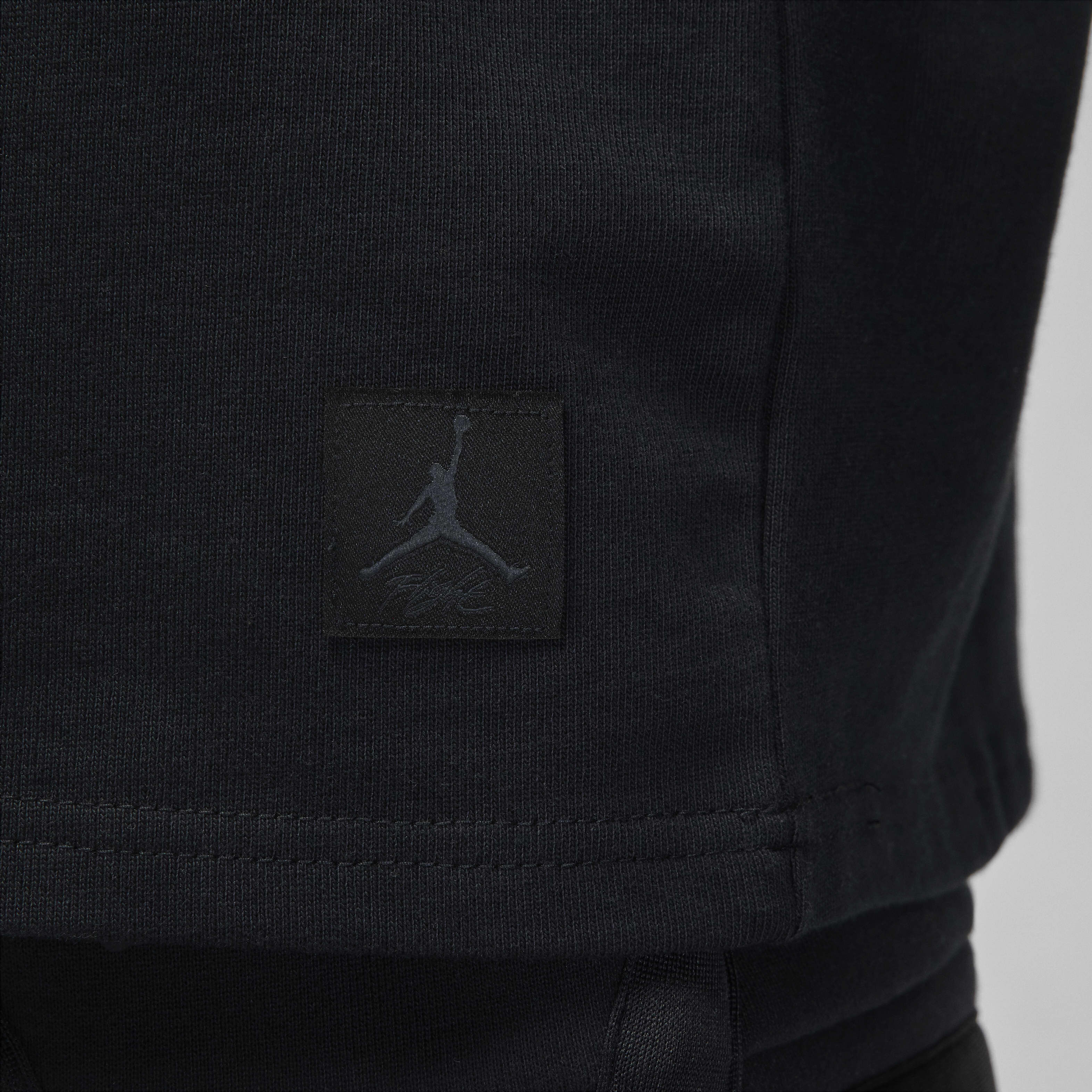 Jordan Essentials image number 3