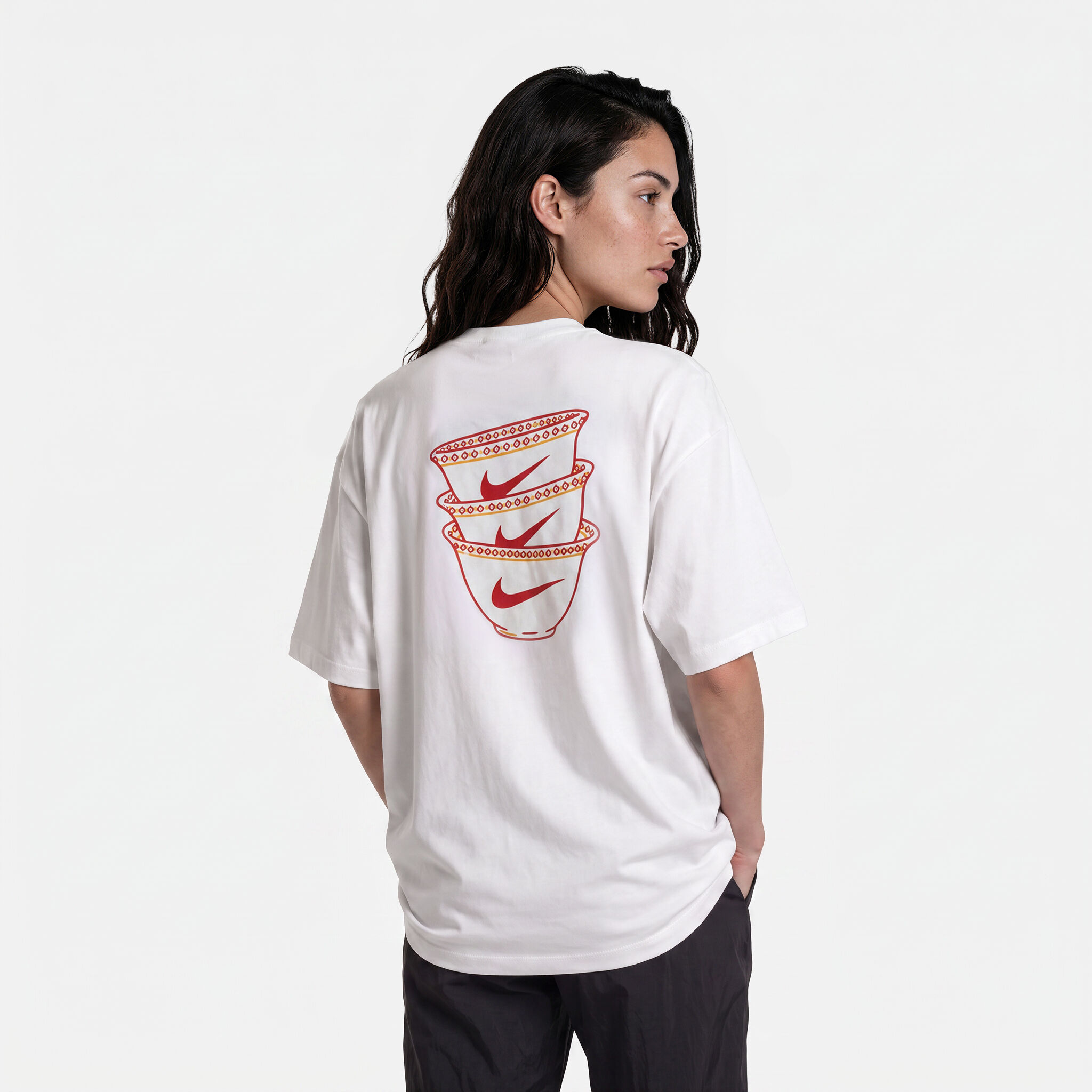 Nike City Tee - Dubai image number 5