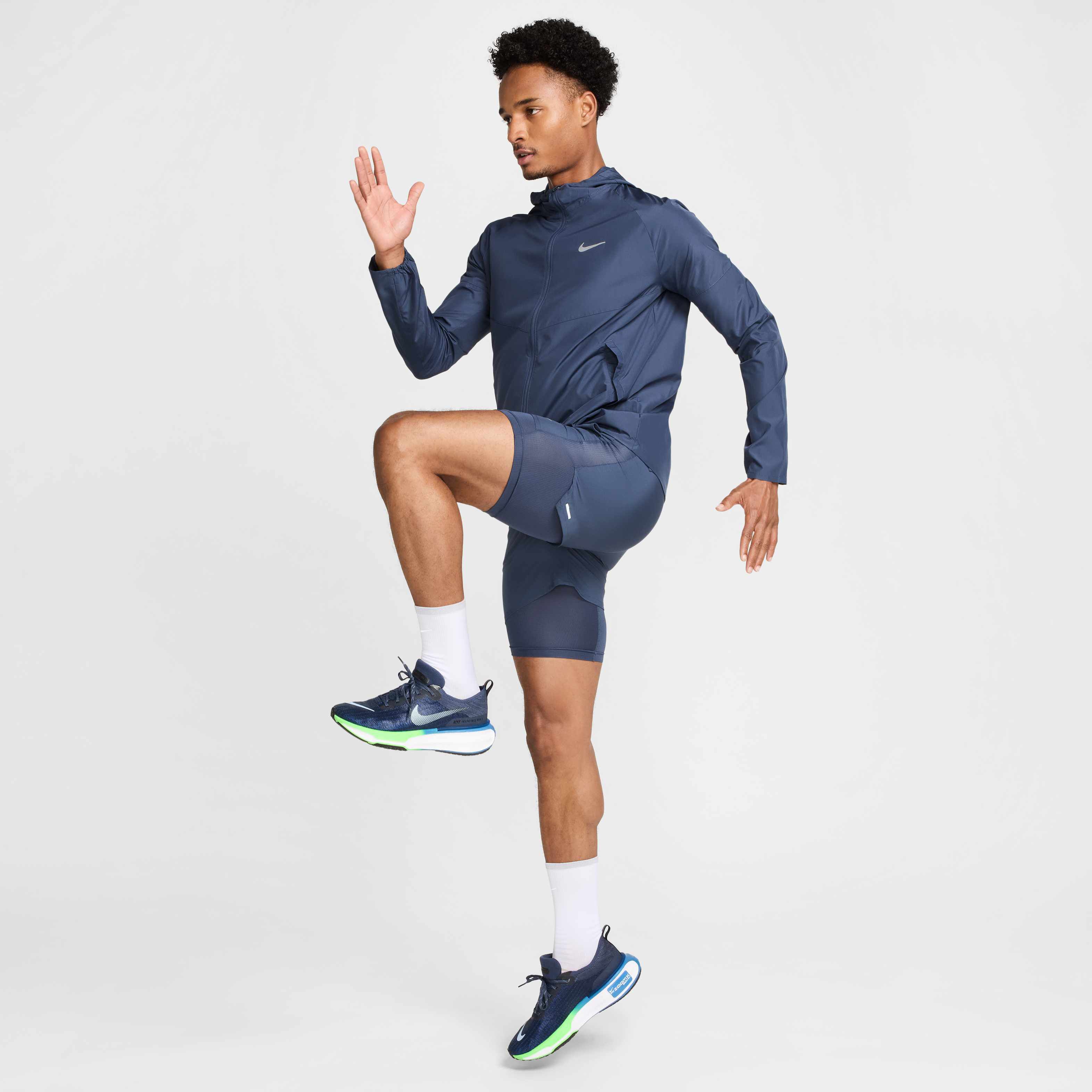 Nike Miler image number 8
