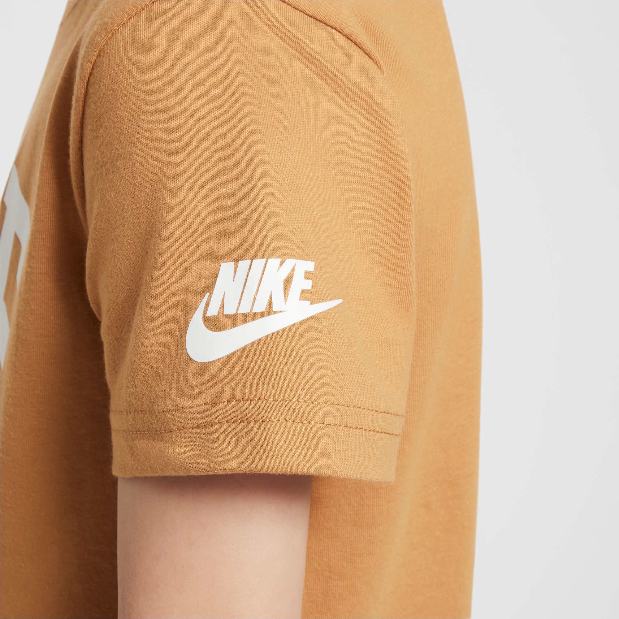 Nike Club image number 2