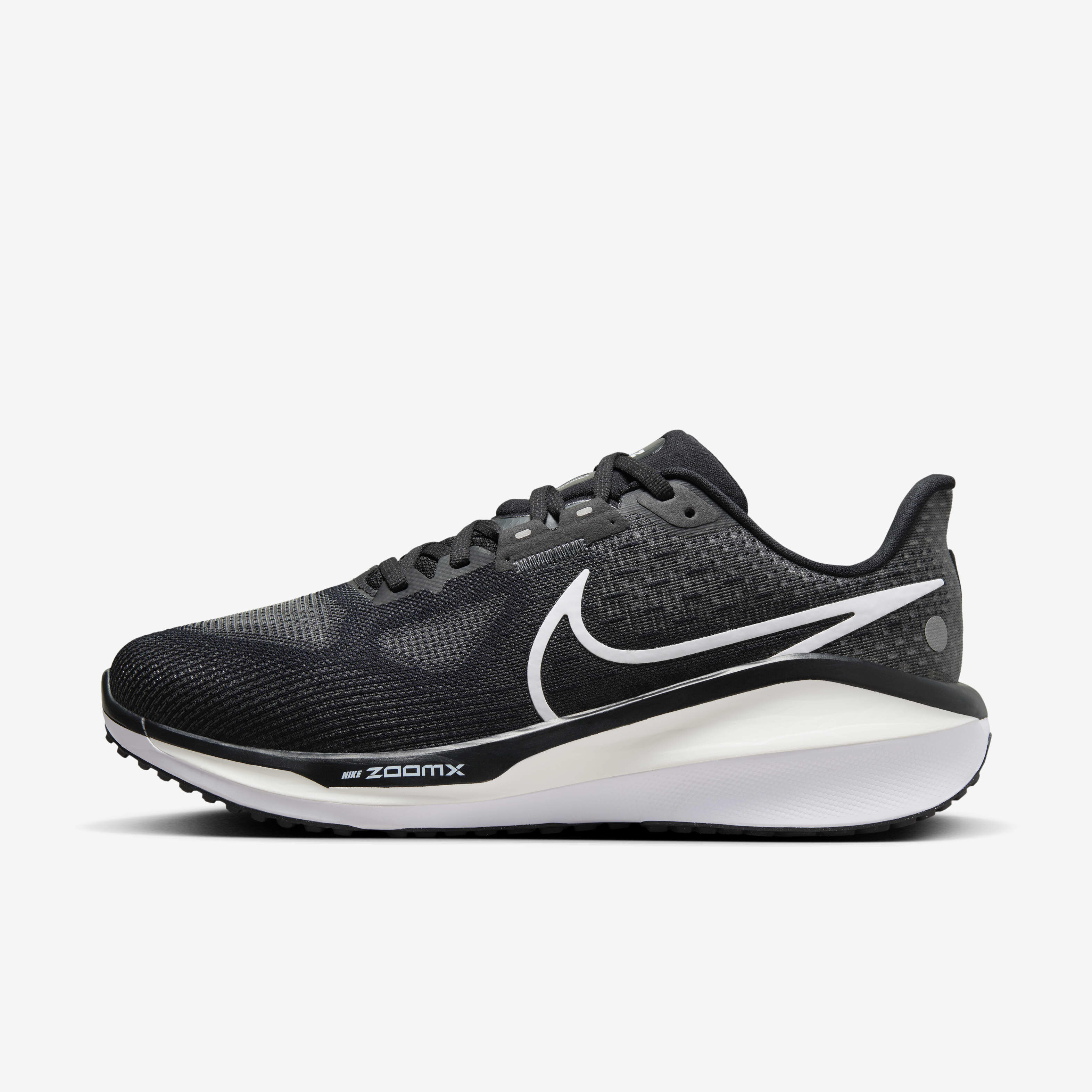 Buy Nike Vomero 17 Men s Road Running Shoes Extra Wide Nike Qatar Official