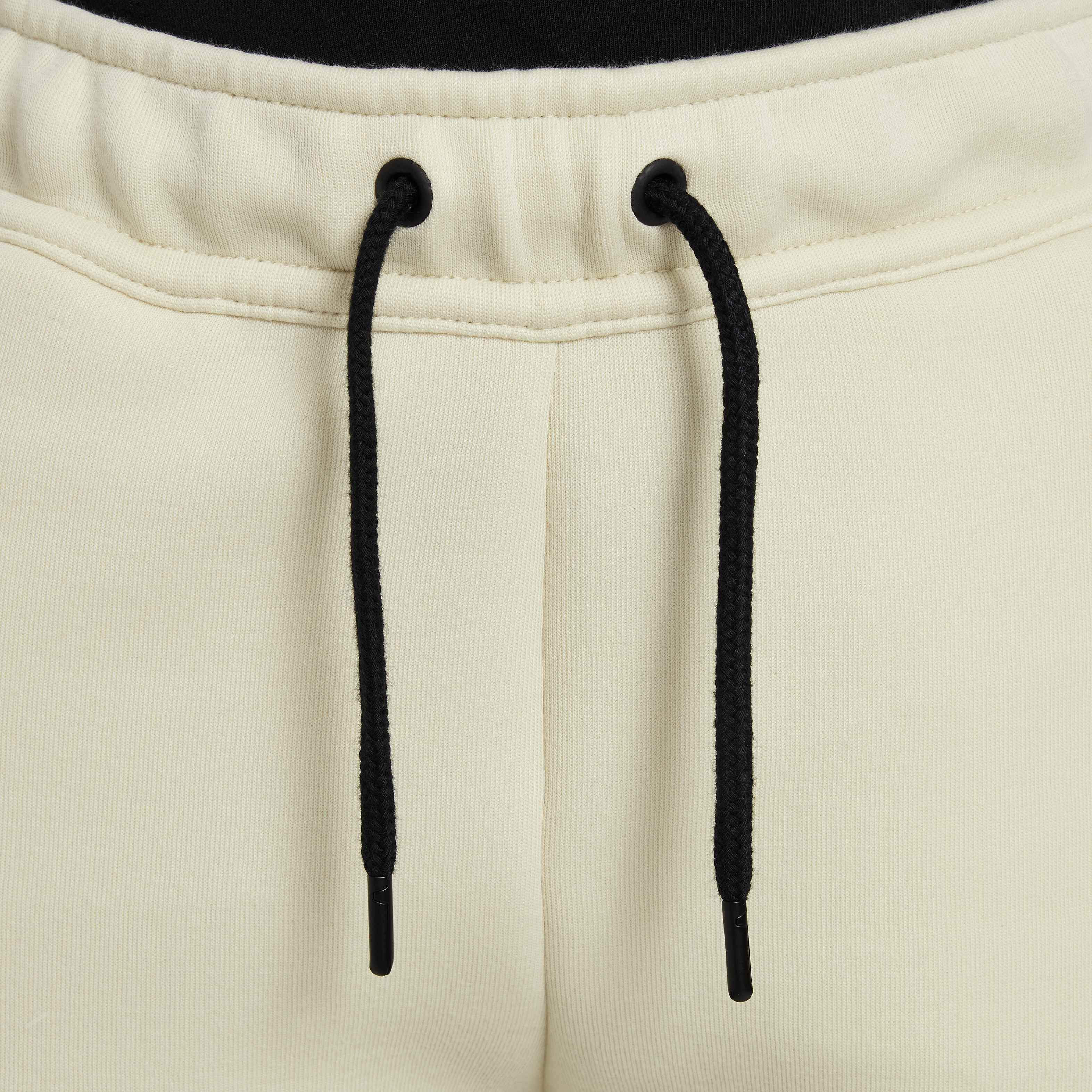 Nike Tech Fleece image number 3