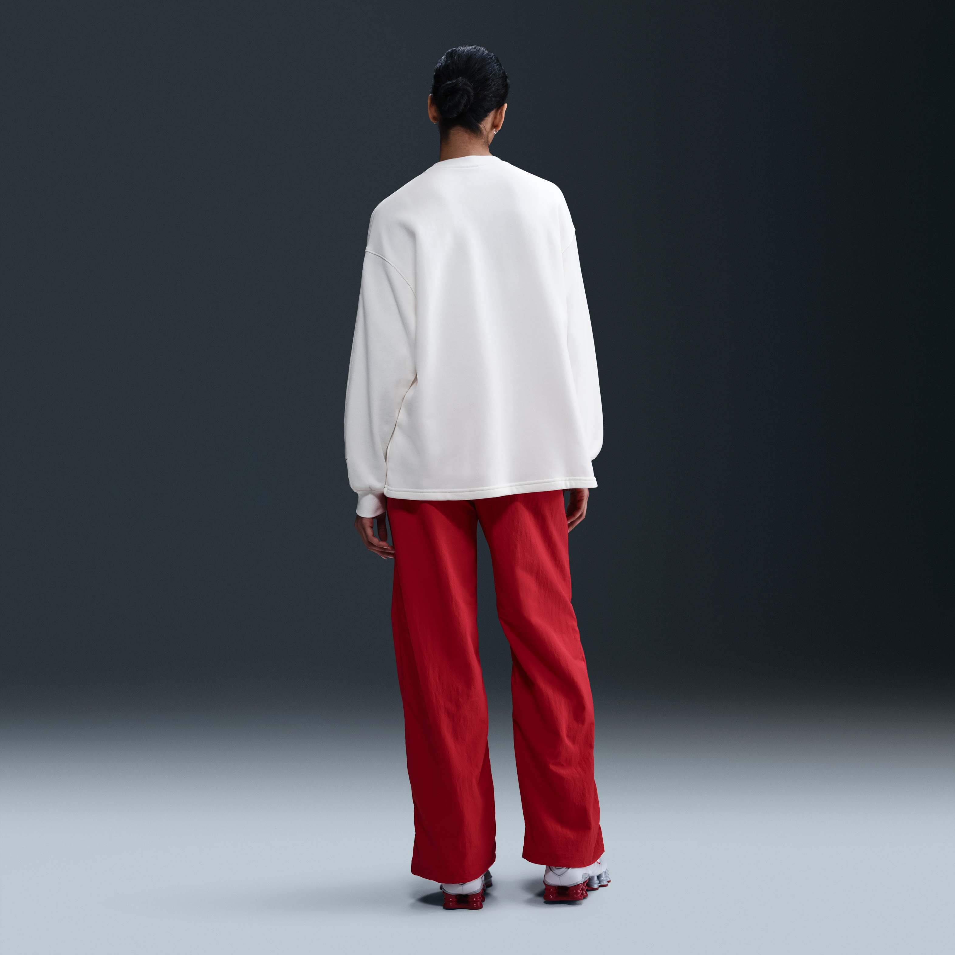 نايكي سبورتسوير ستريت image number 4