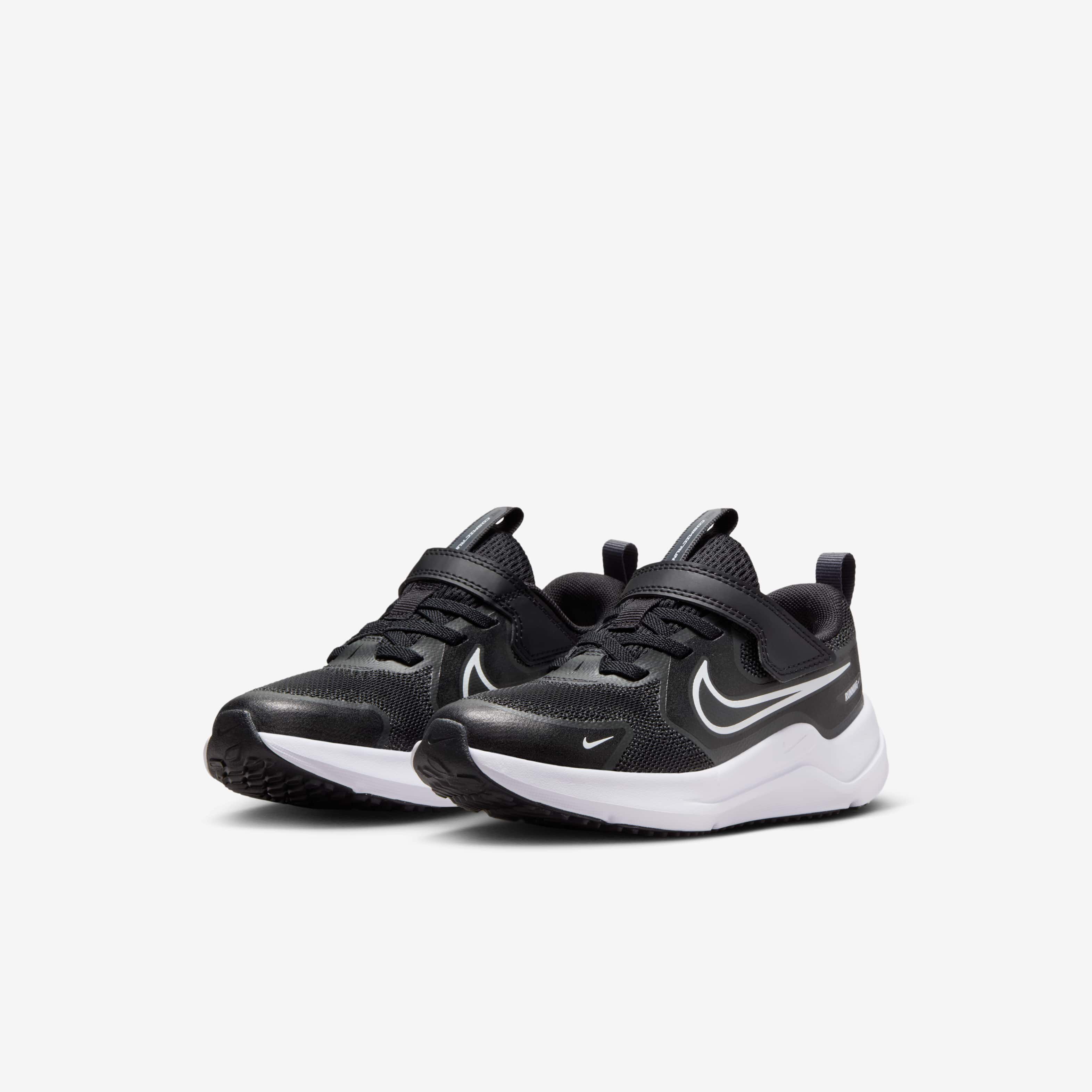 Nike Cosmic Runner image number 4