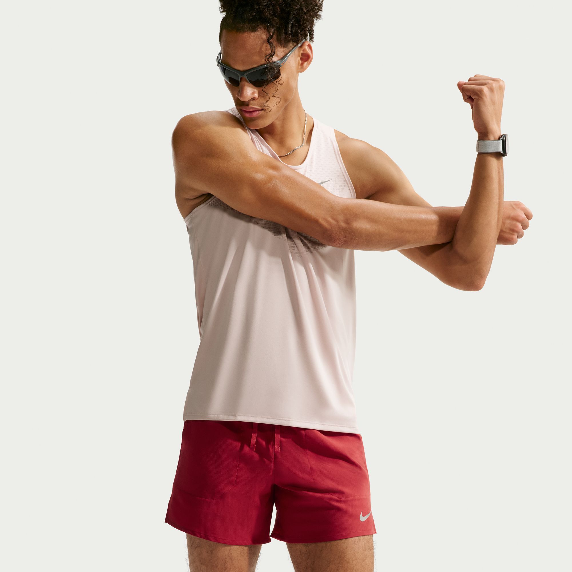 Nike Stride image number 2