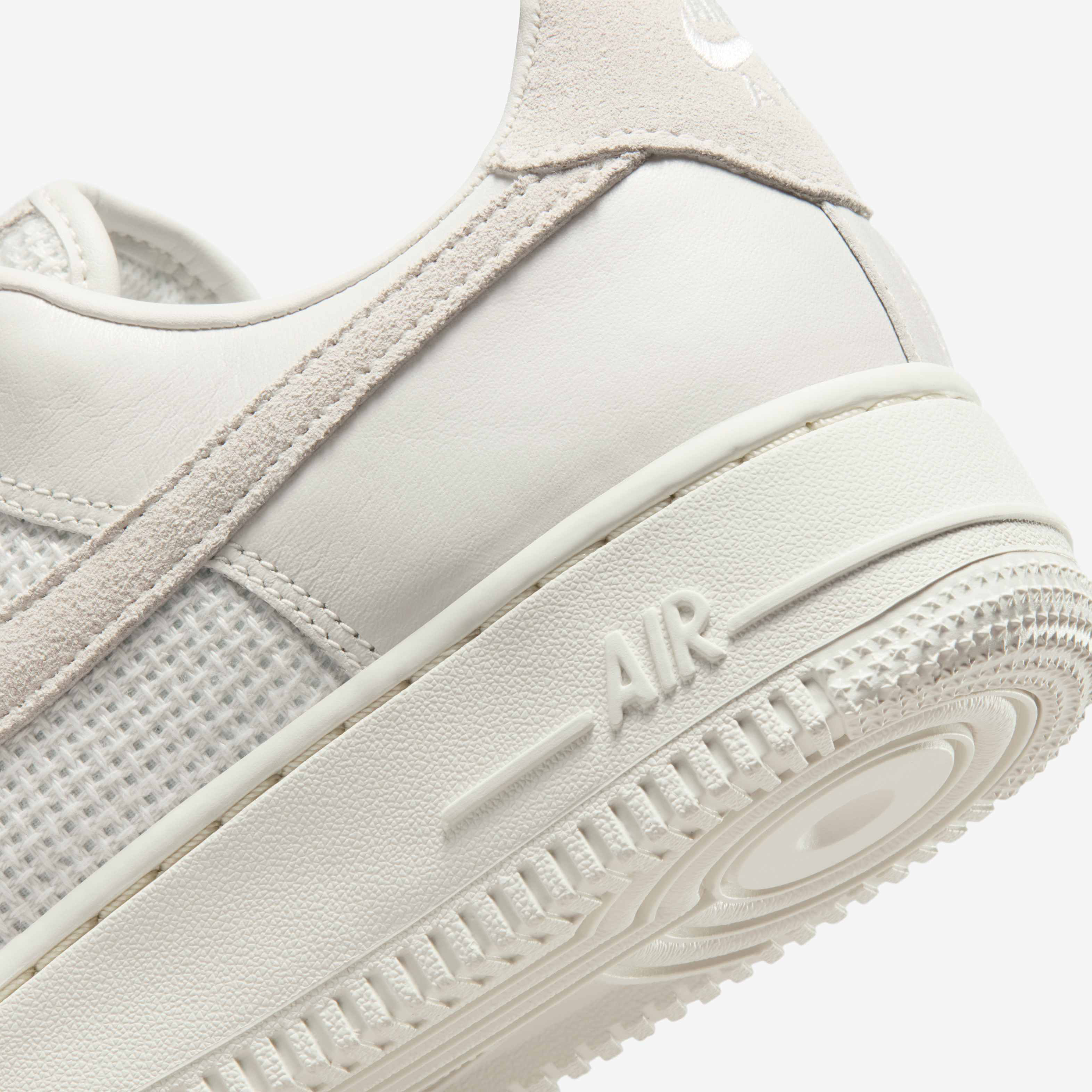 نايكي اير فورس 1 '07 image number 16