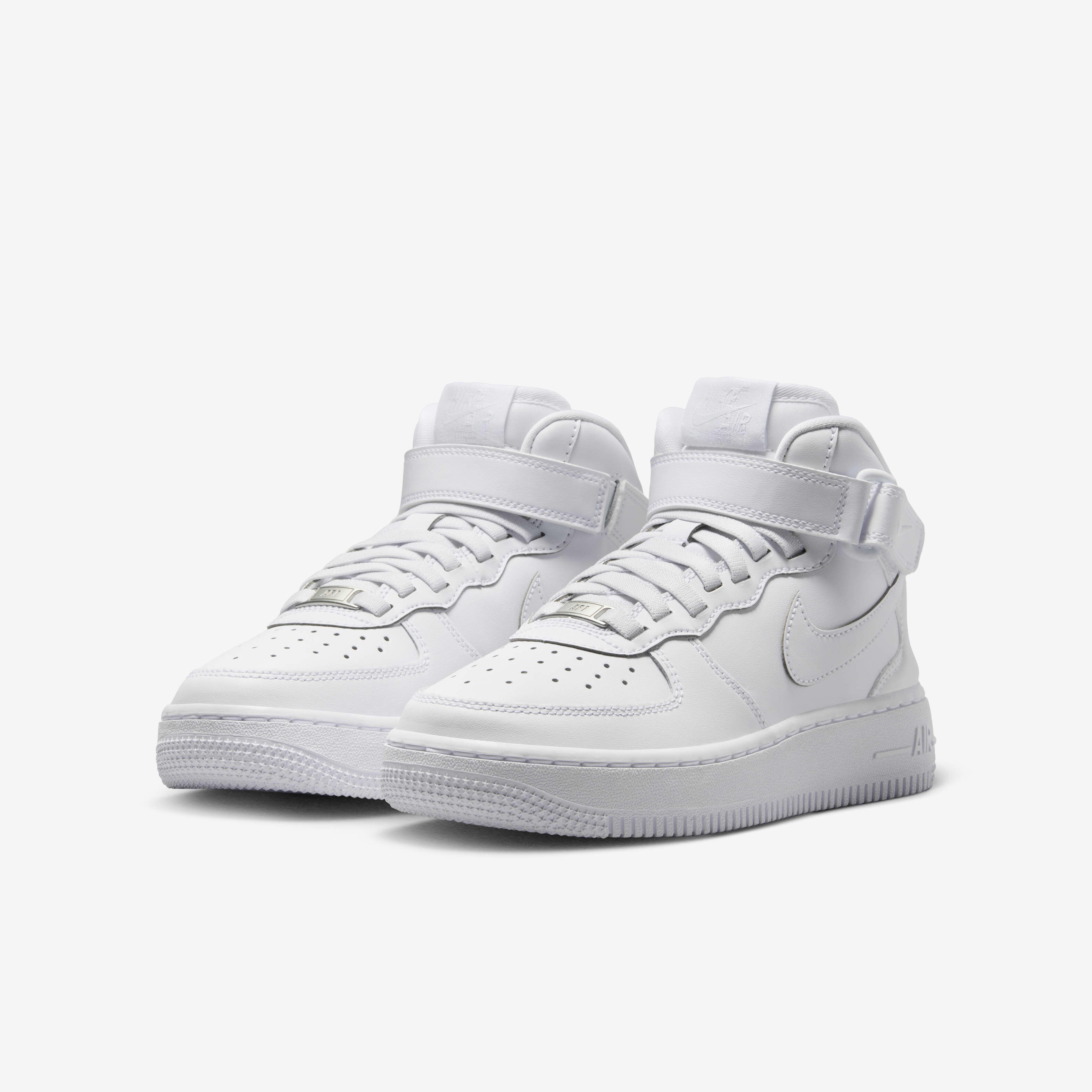 Nike Air Force 1 Mid EasyOn image number 4