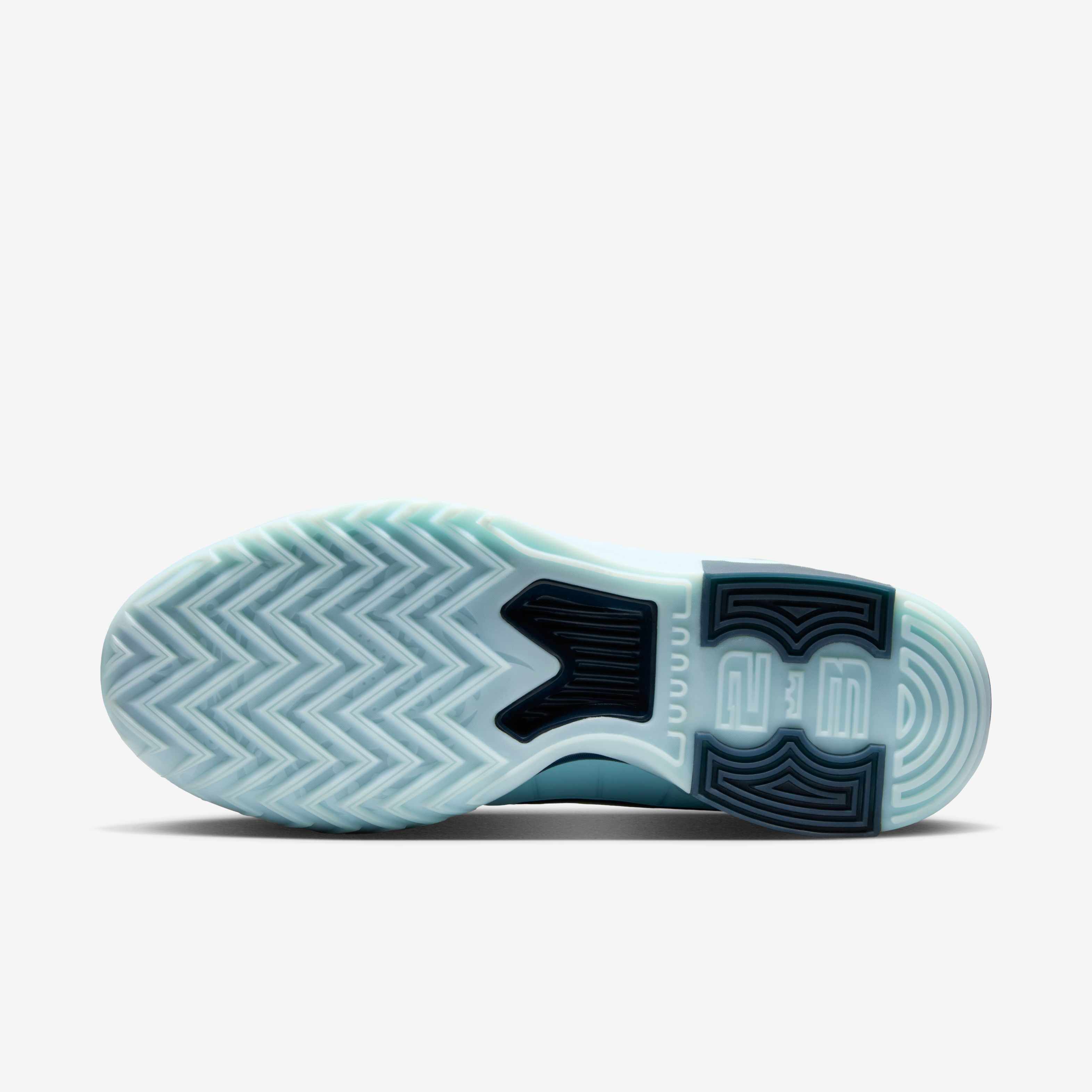 LeBron Witness 9 image number 1