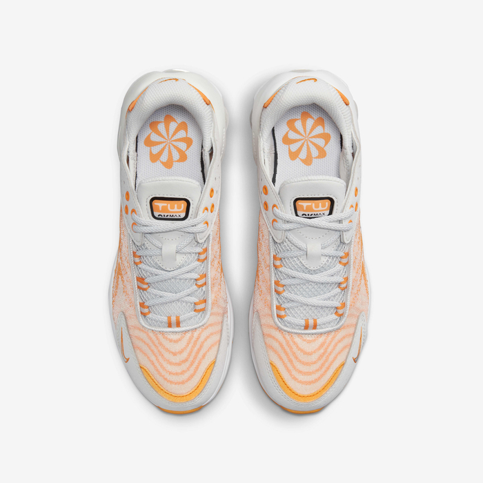 Nike Air Max TW Next Nature image number 3 Nike Air Max TW Next Nature image number 3