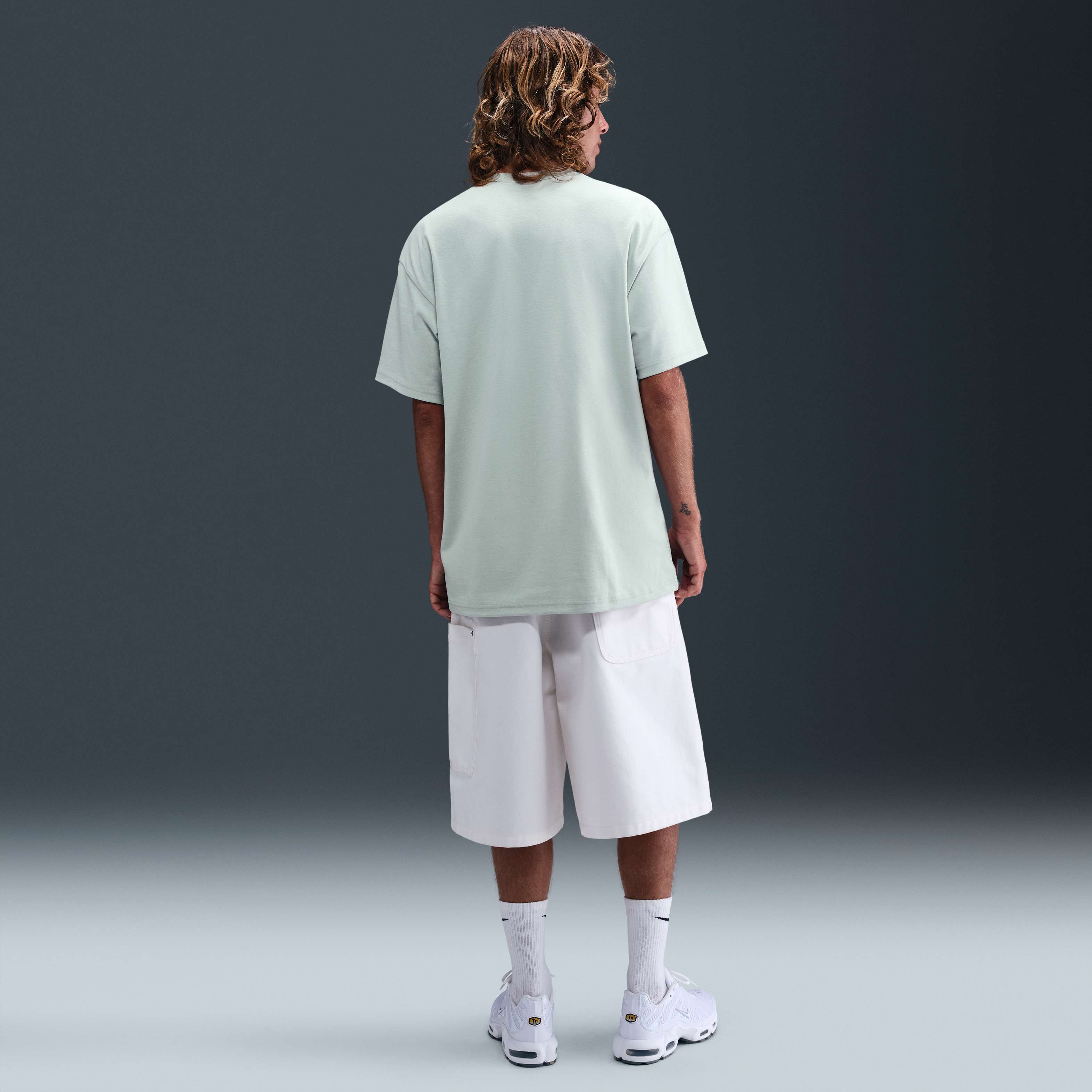 Nike Sportswear Premium Essentials image number 4